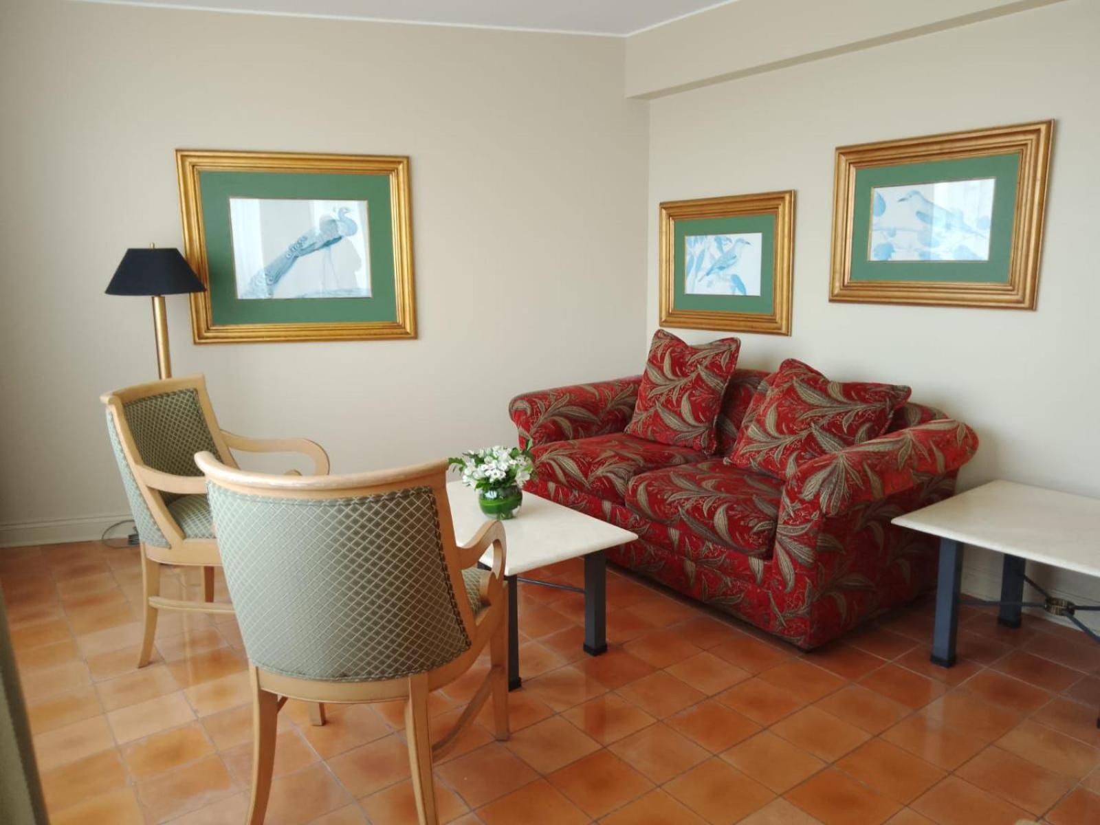 Executive Suite - Photo 10