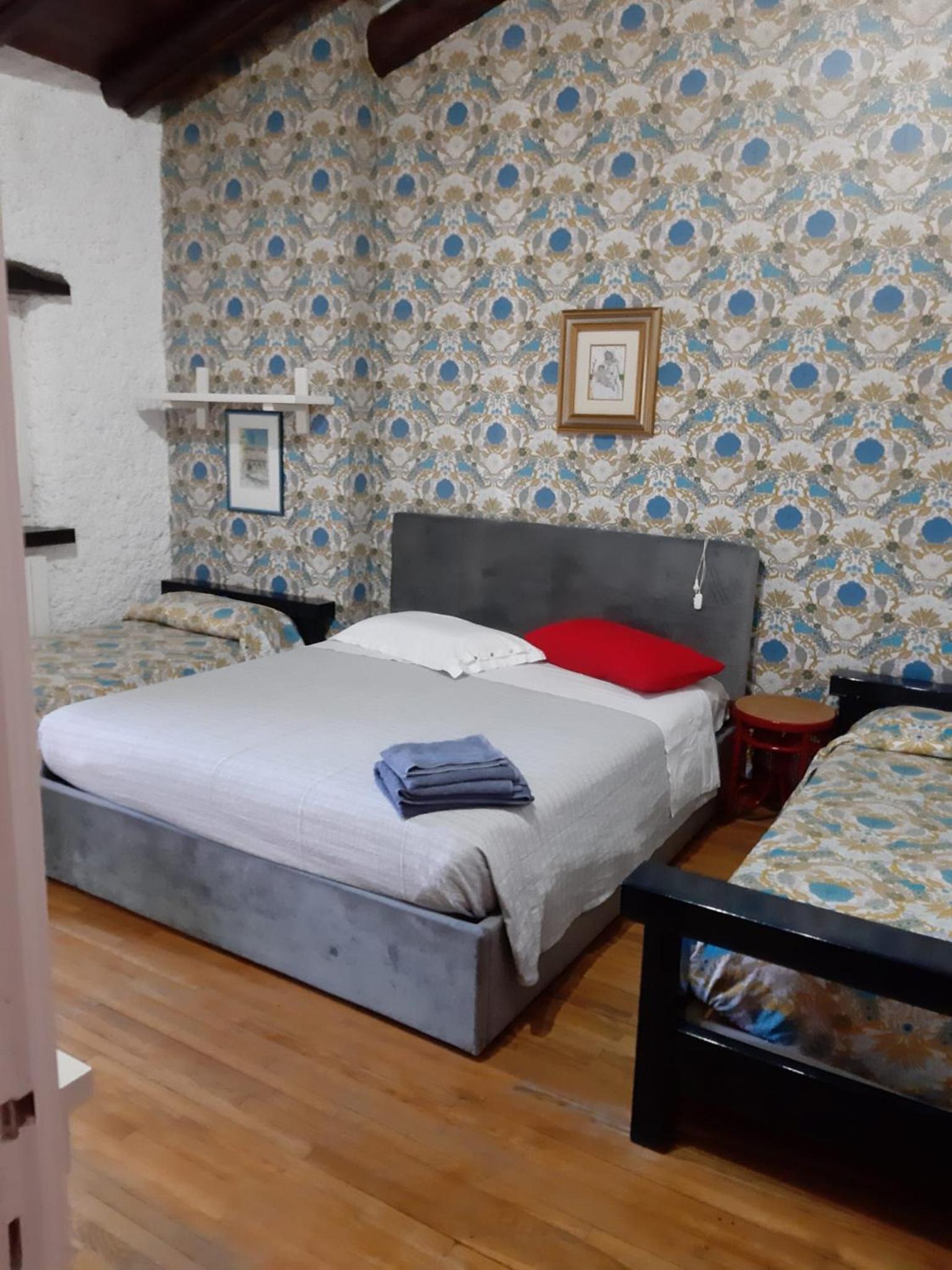 Deluxe Double or Twin Room with Sea View photo 3