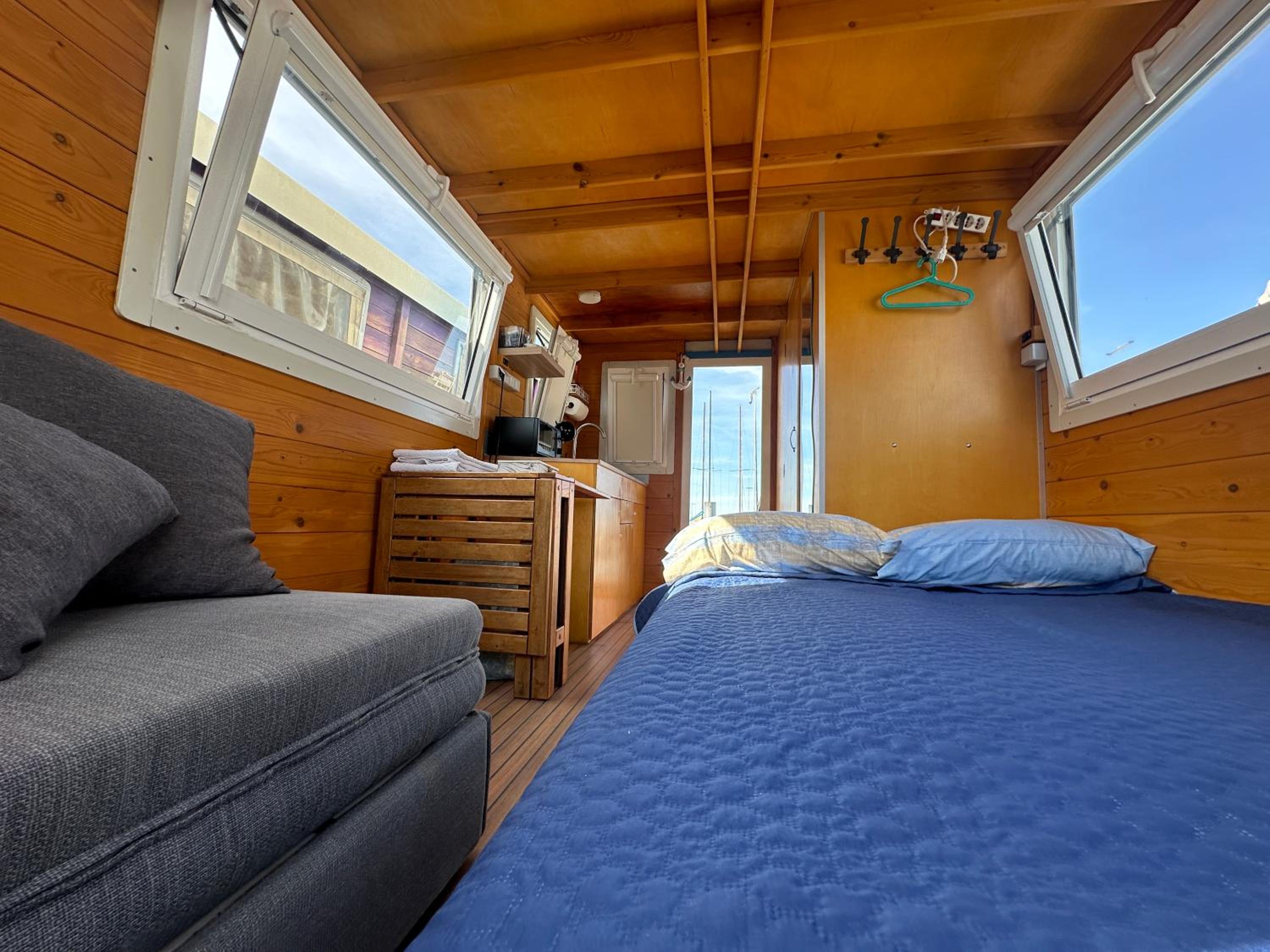 One-Bedroom House