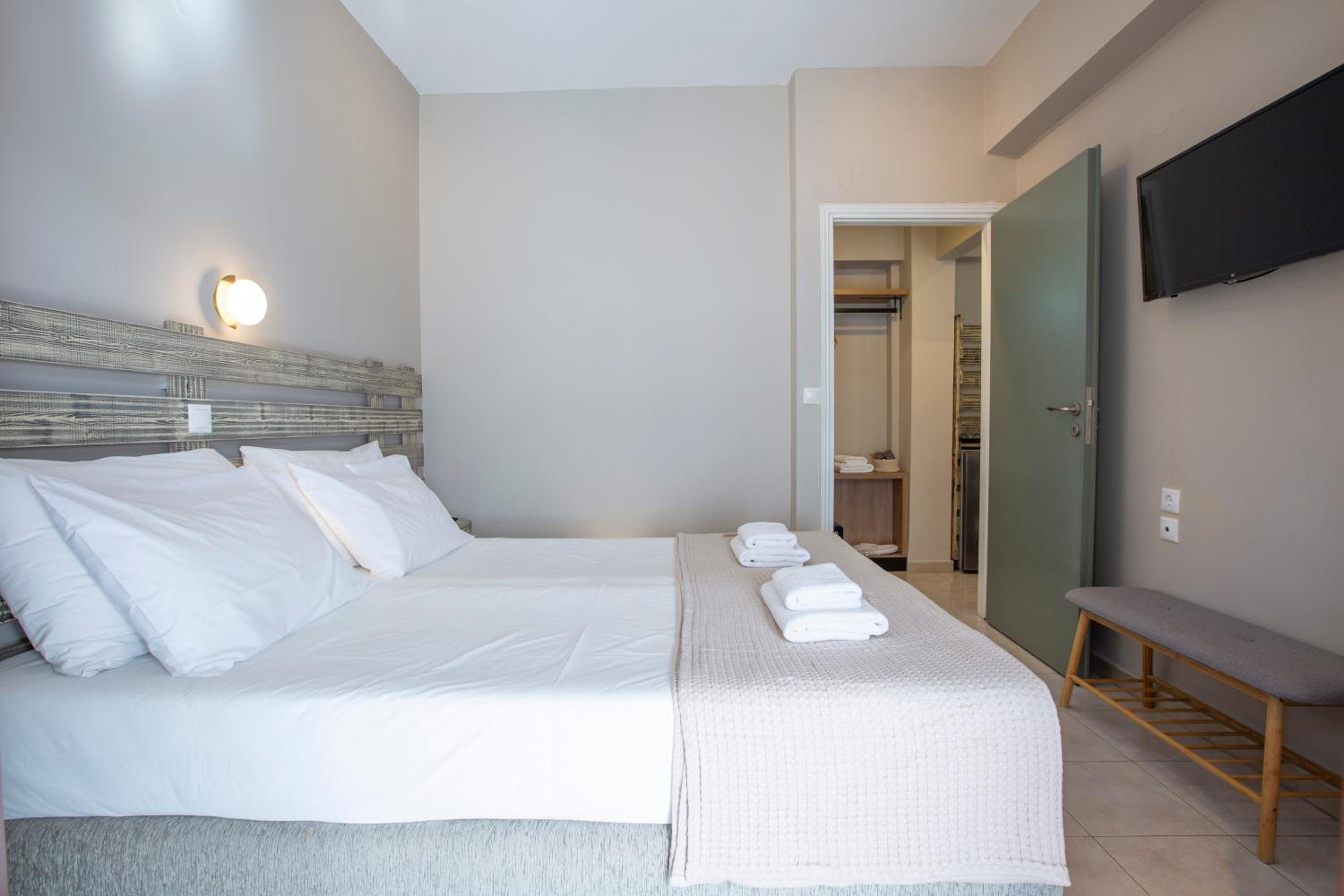 Triple Room - Photo 2