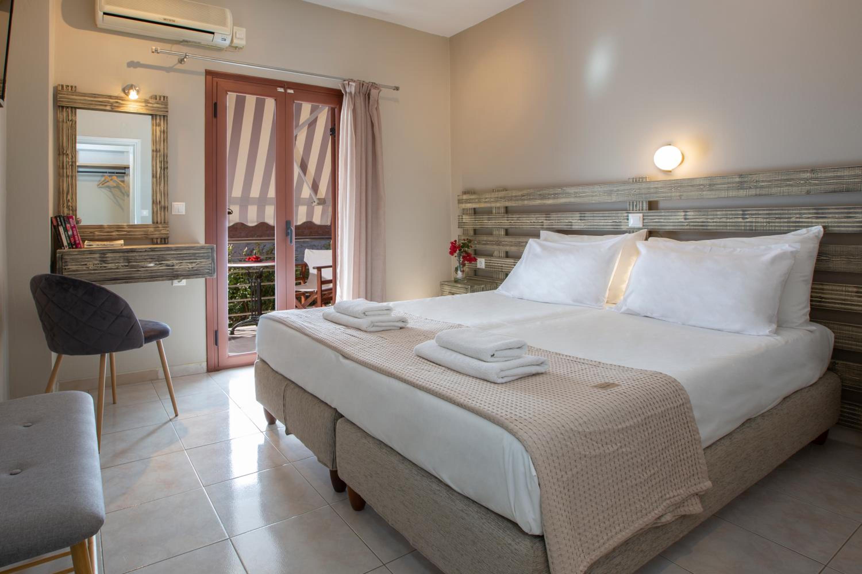 Triple Room - Photo 5