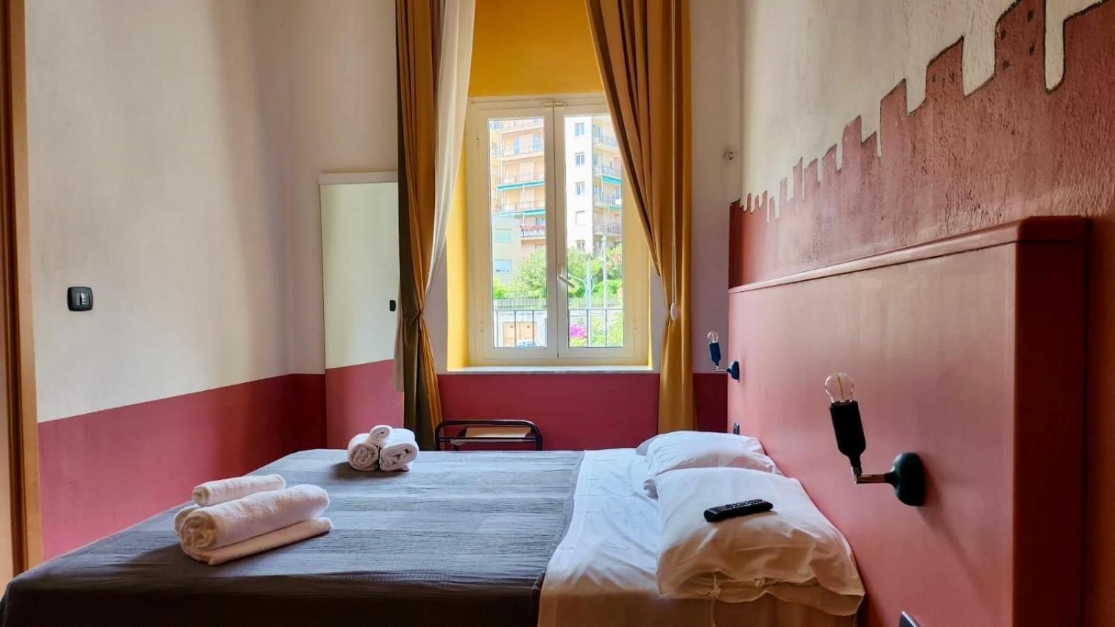 Double or Twin Room - Photo 7