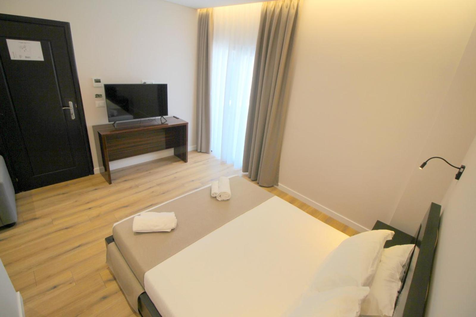 Double Room with Balcony and Sea View photo 2