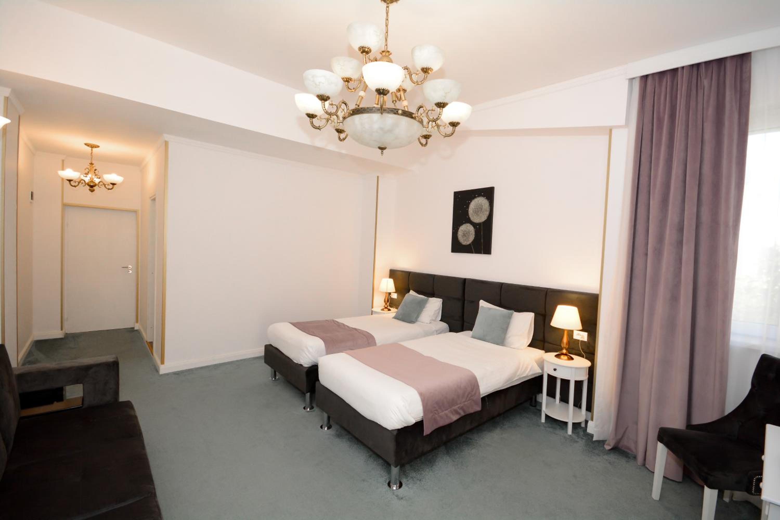 Superior Double or Twin Room photo 2