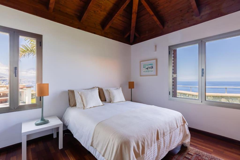 Villa de Tres Habitaciones