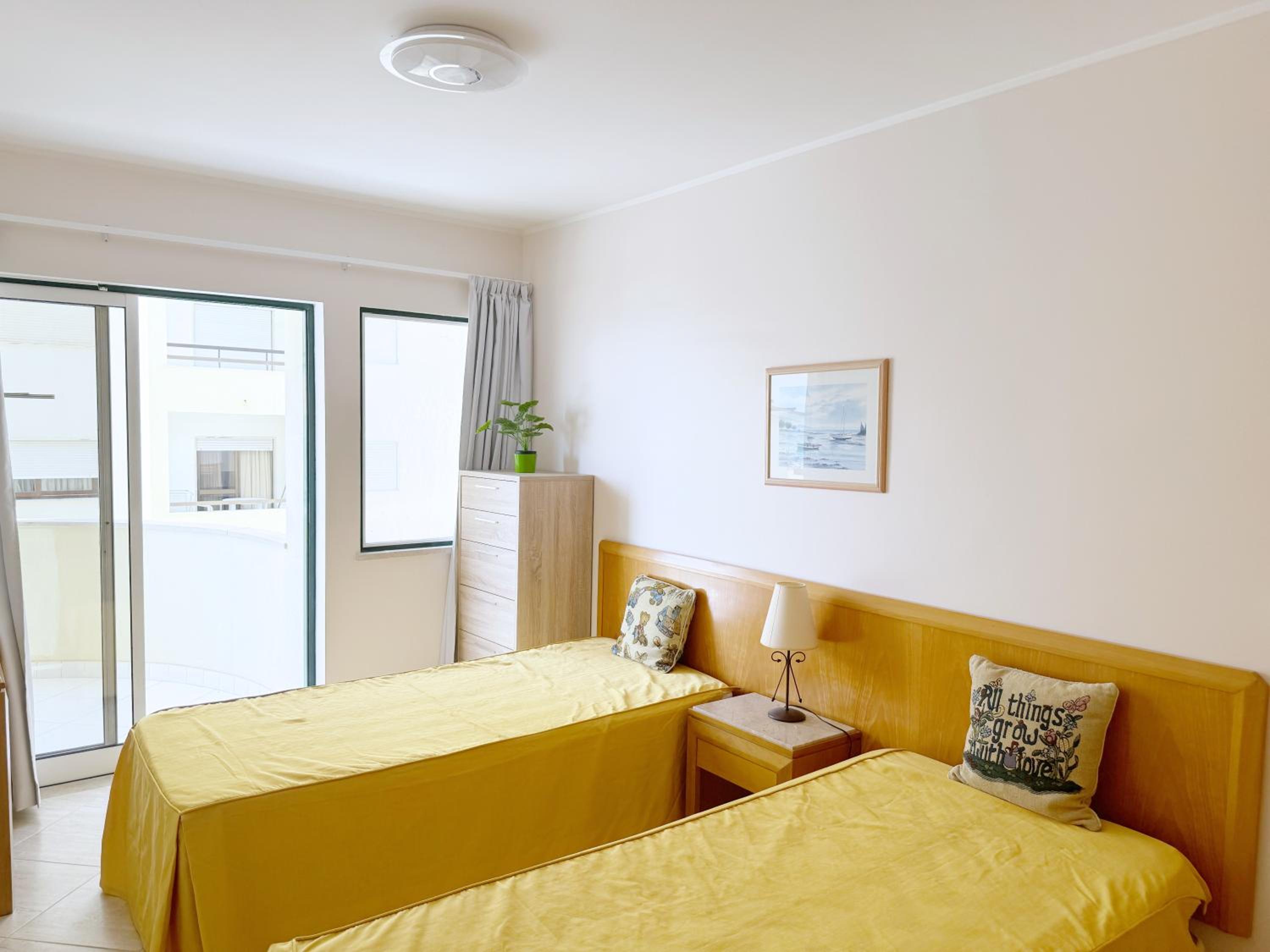One-Bedroom Apartment - Photo 18