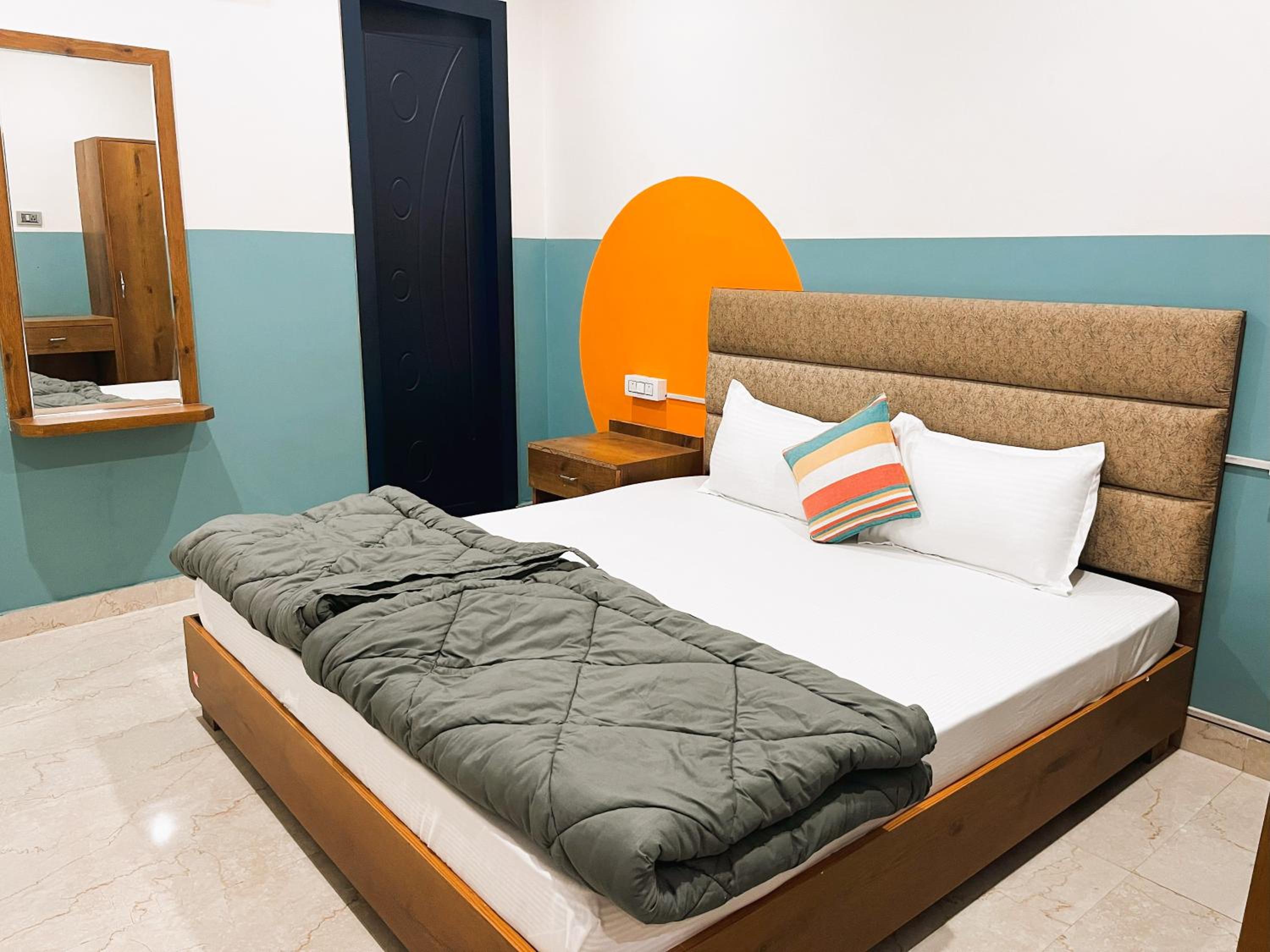 Deluxe Double Room - Photo 1
