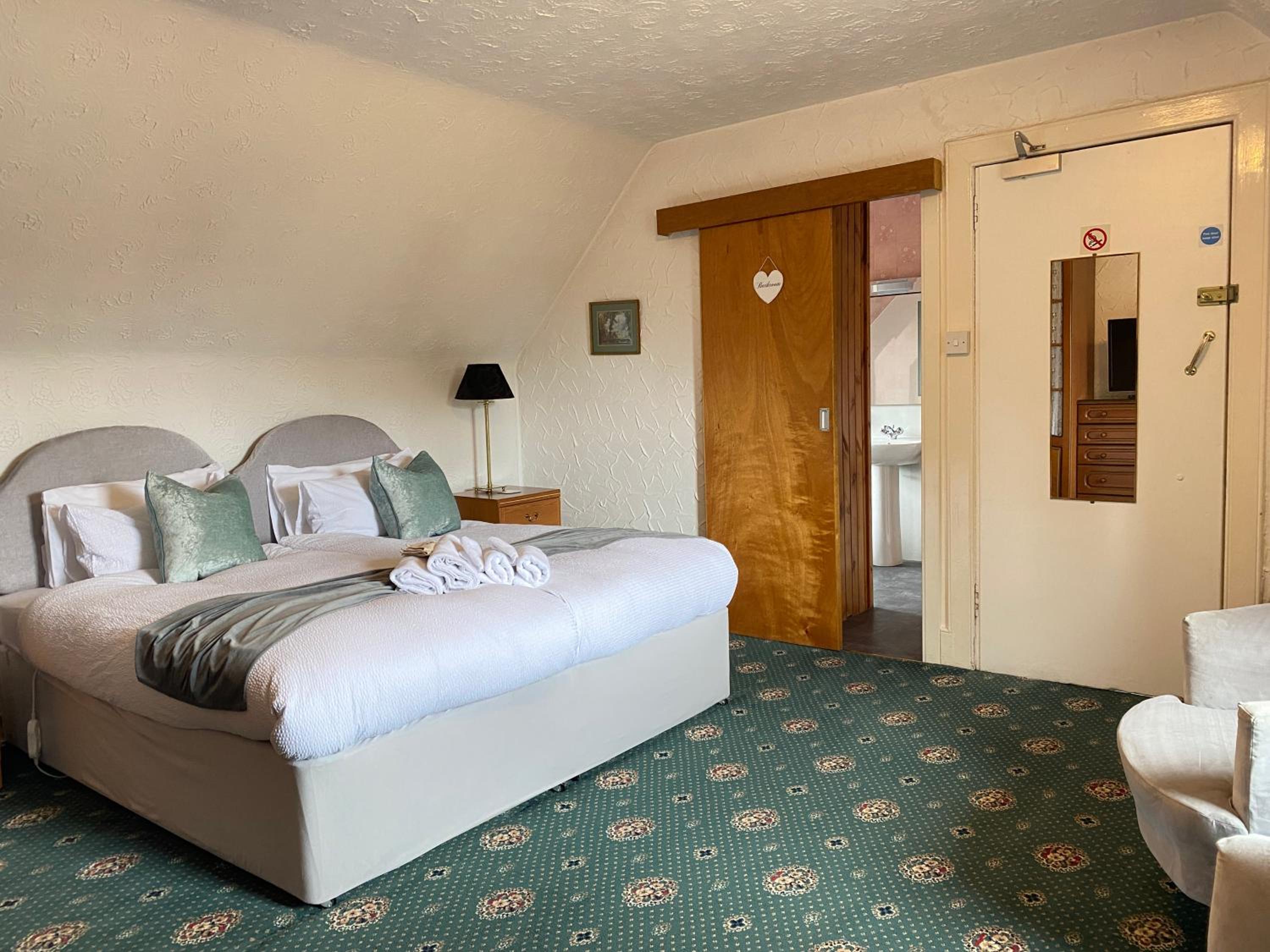Superior King Room photo 1