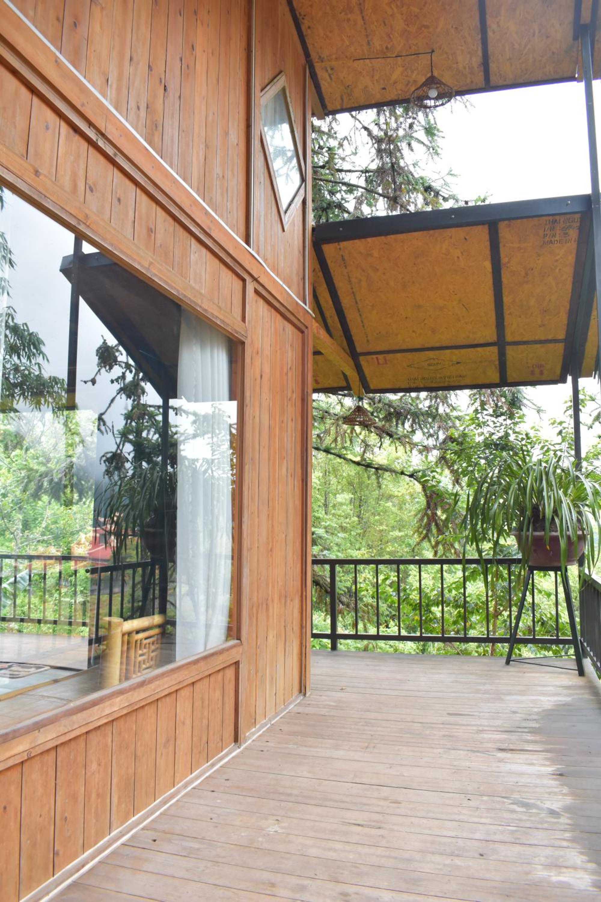 One-Bedroom Bungalow - Photo 30