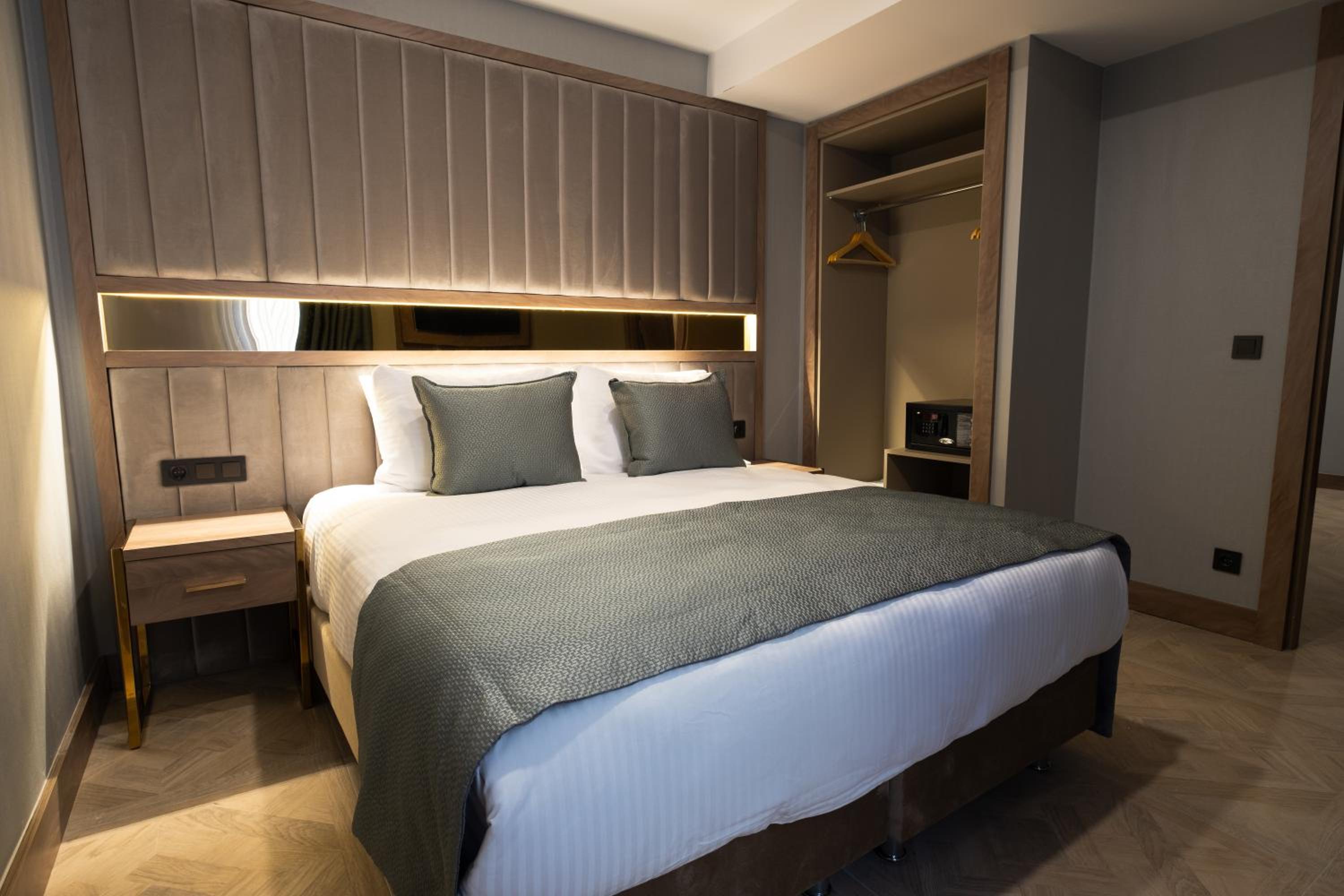 Family Suite photo 3