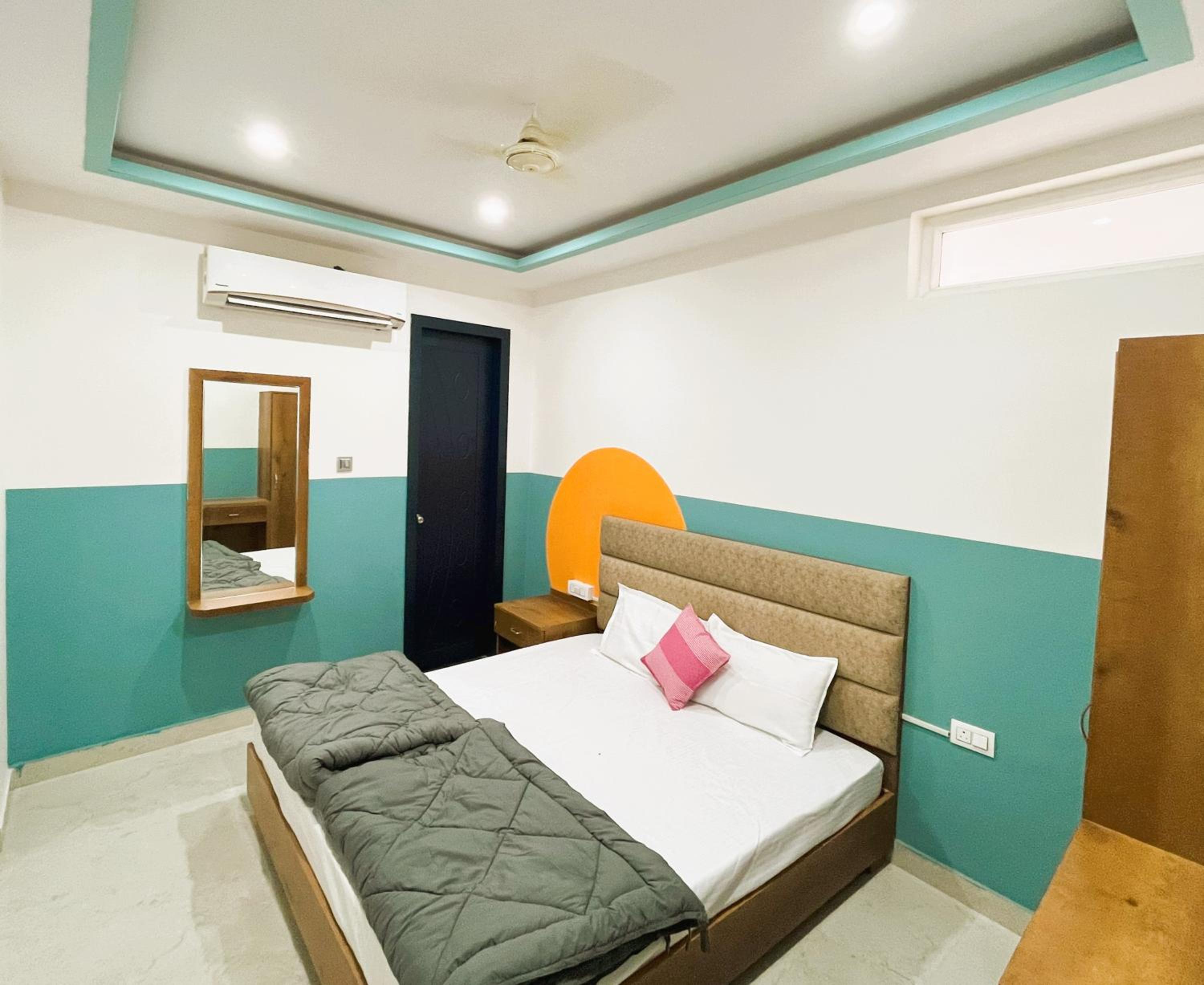 Deluxe Double Room - Photo 5