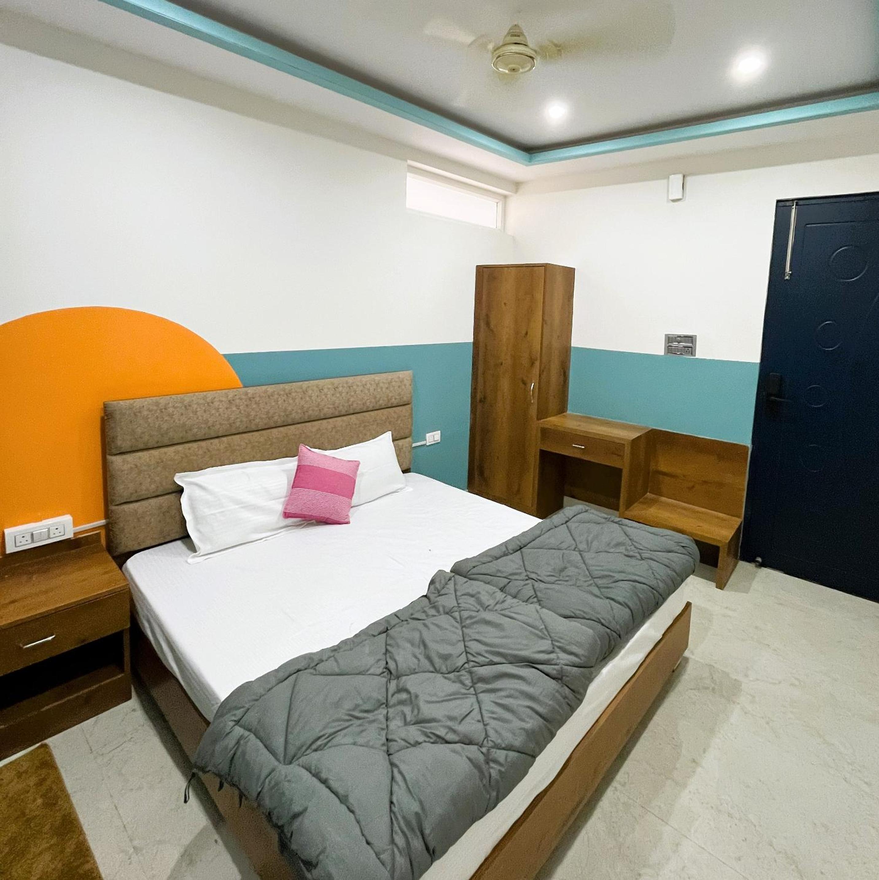 Deluxe Double Room - Photo 4