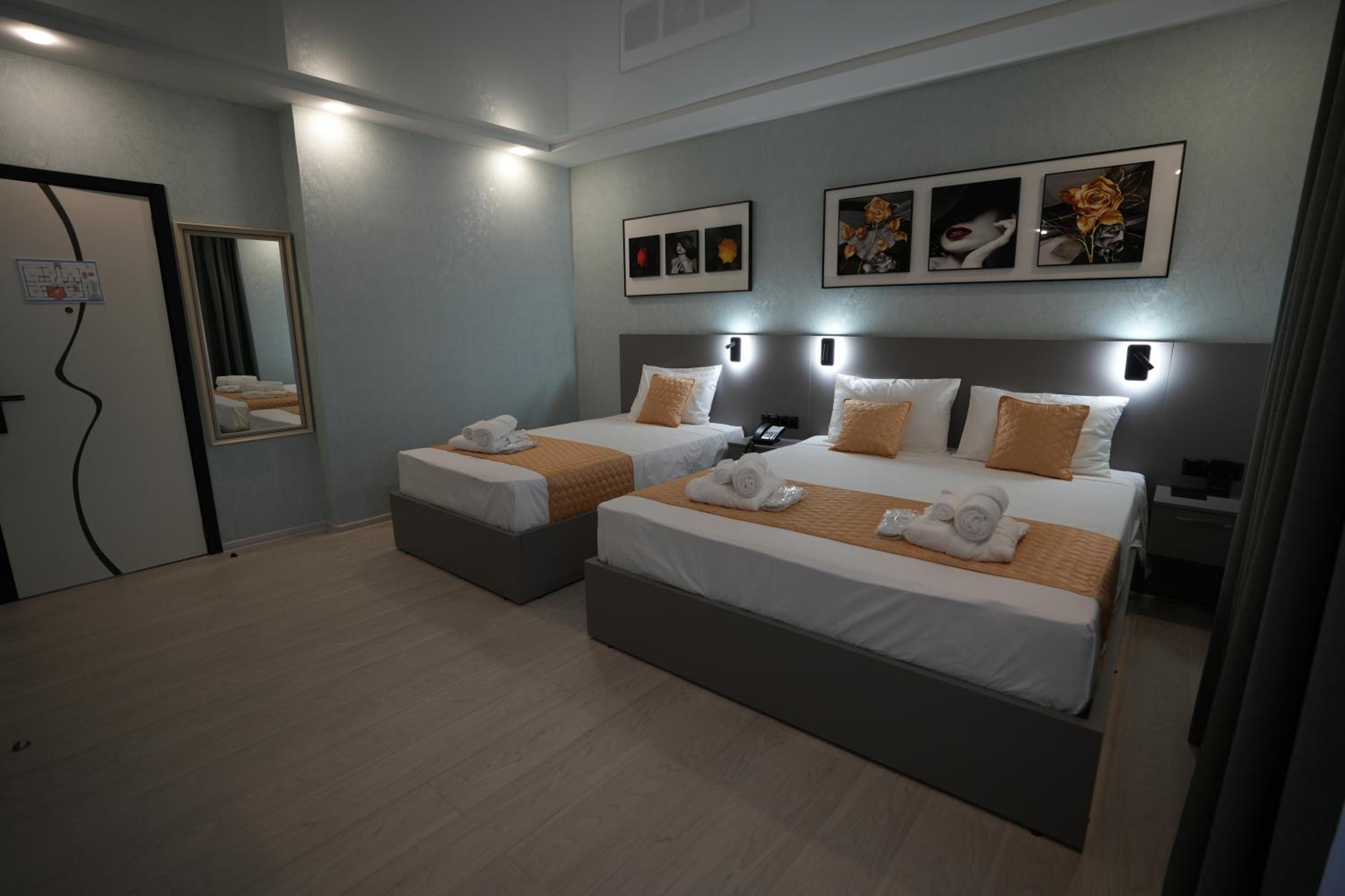 Deluxe Triple Room photo 1