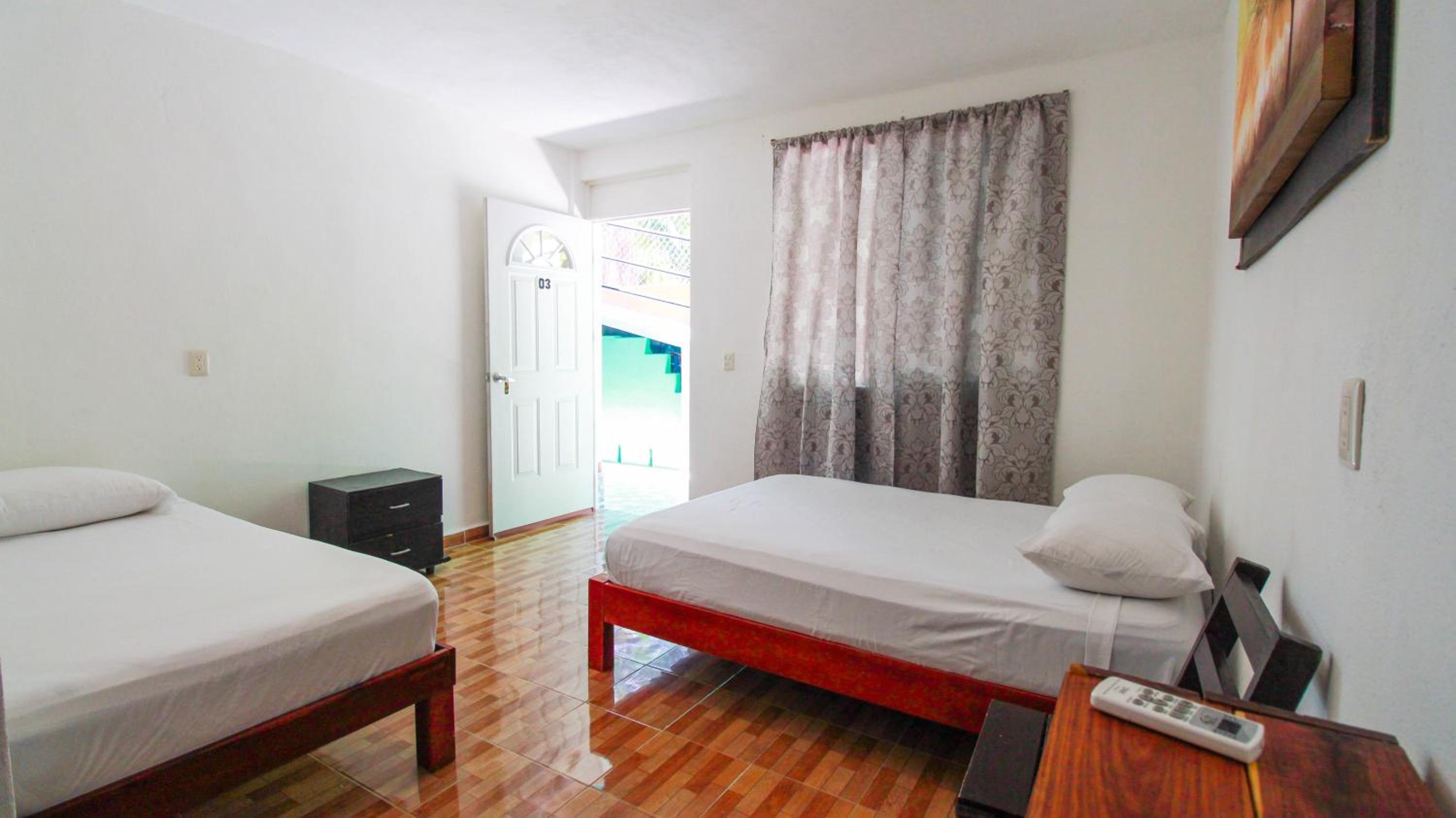 Standard Double Room photo 3
