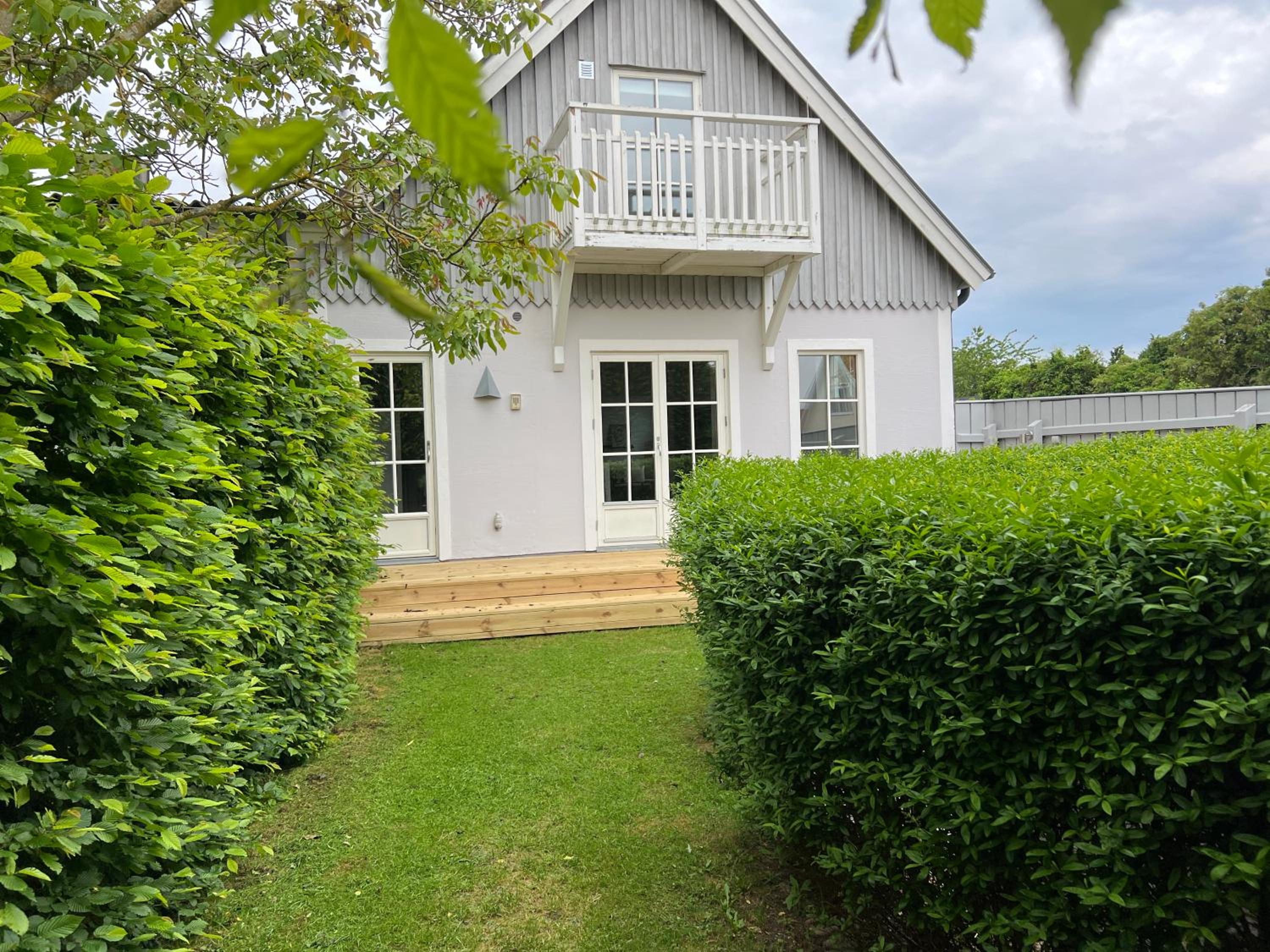Three-Bedroom Villa photo 1