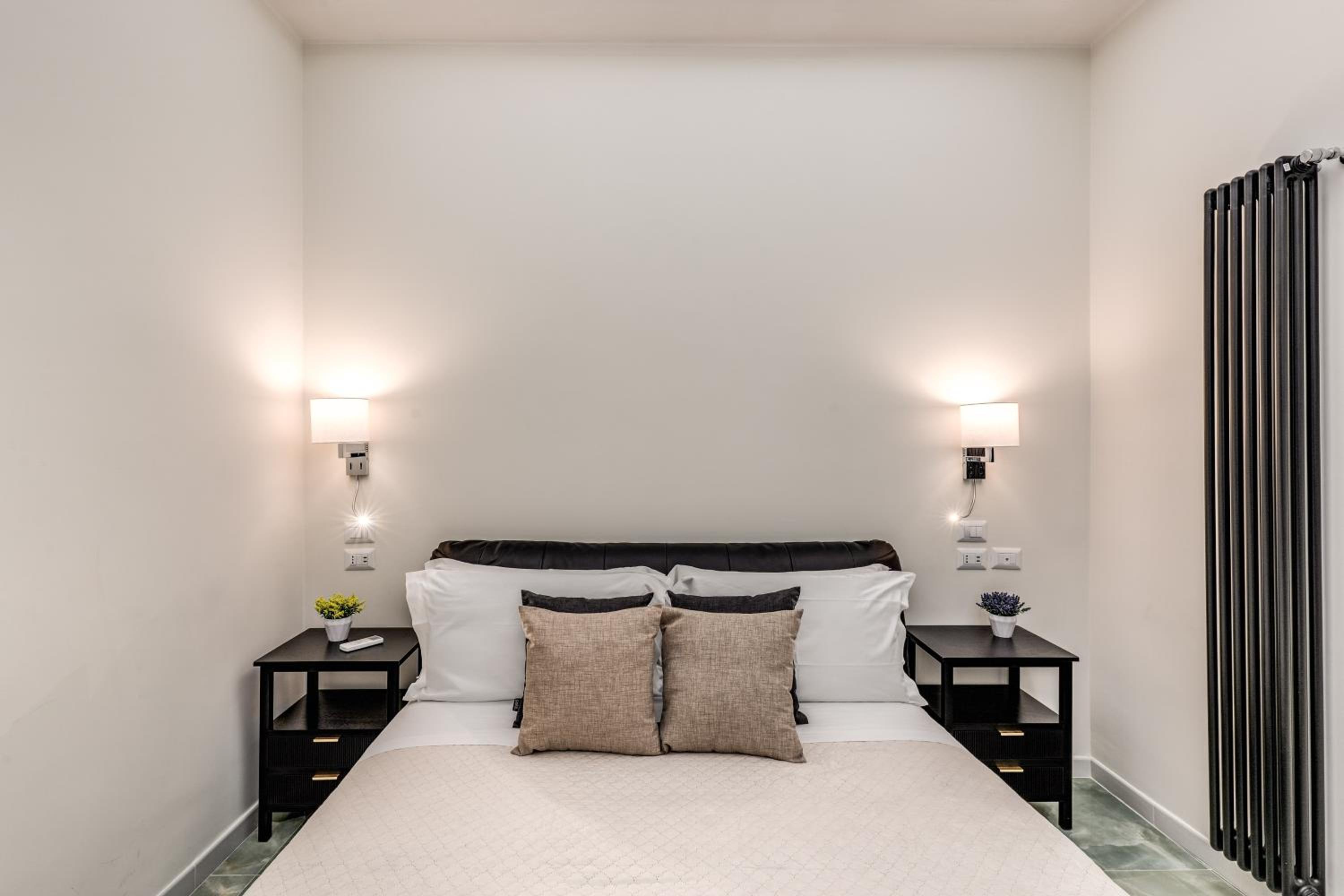Double Room with Private Bathroom photo 2