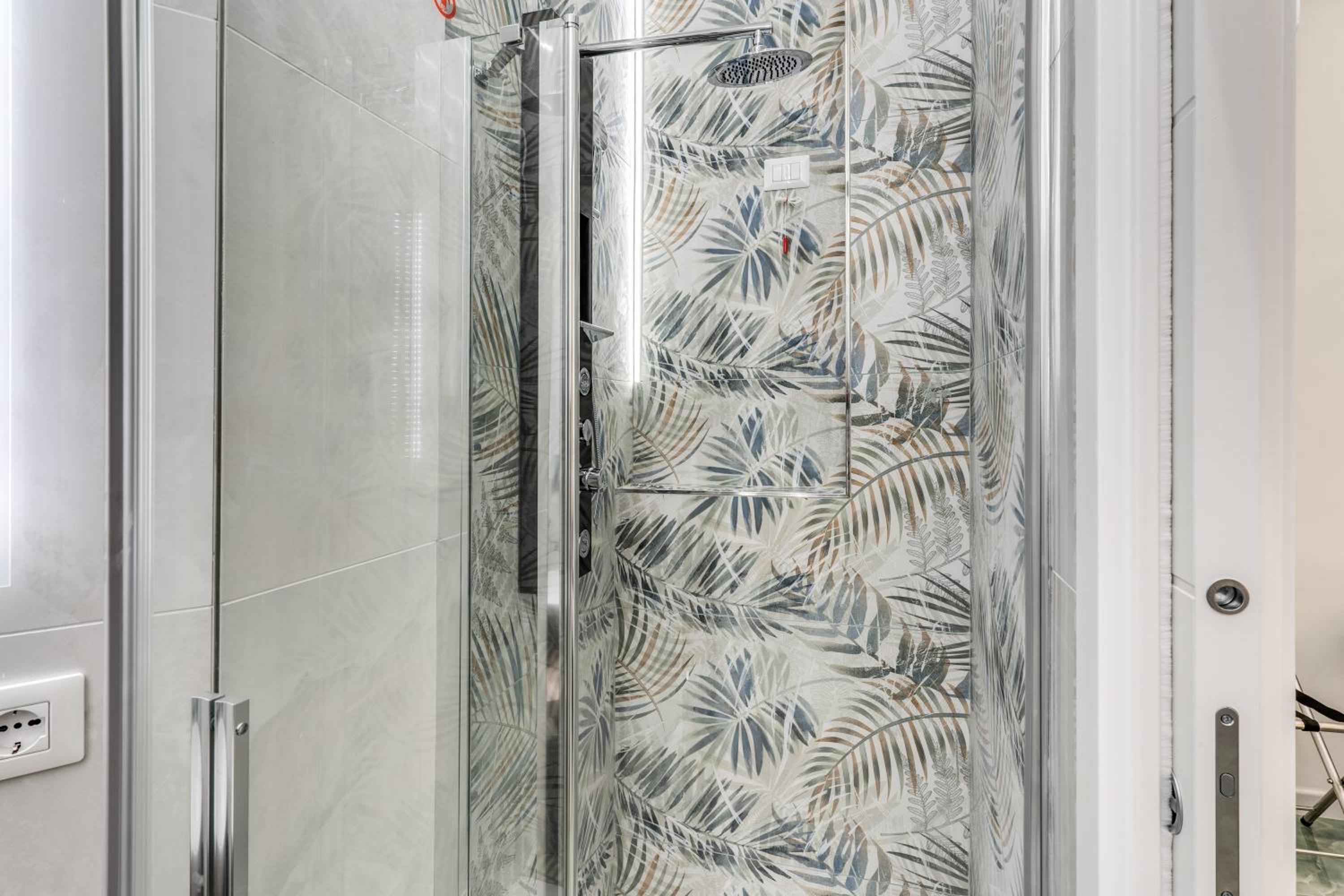 Triple Room with Private Bathroom photo 2