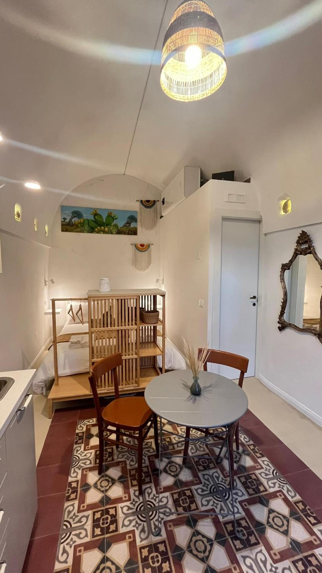 One-Bedroom Apartment with Sea View photo 1