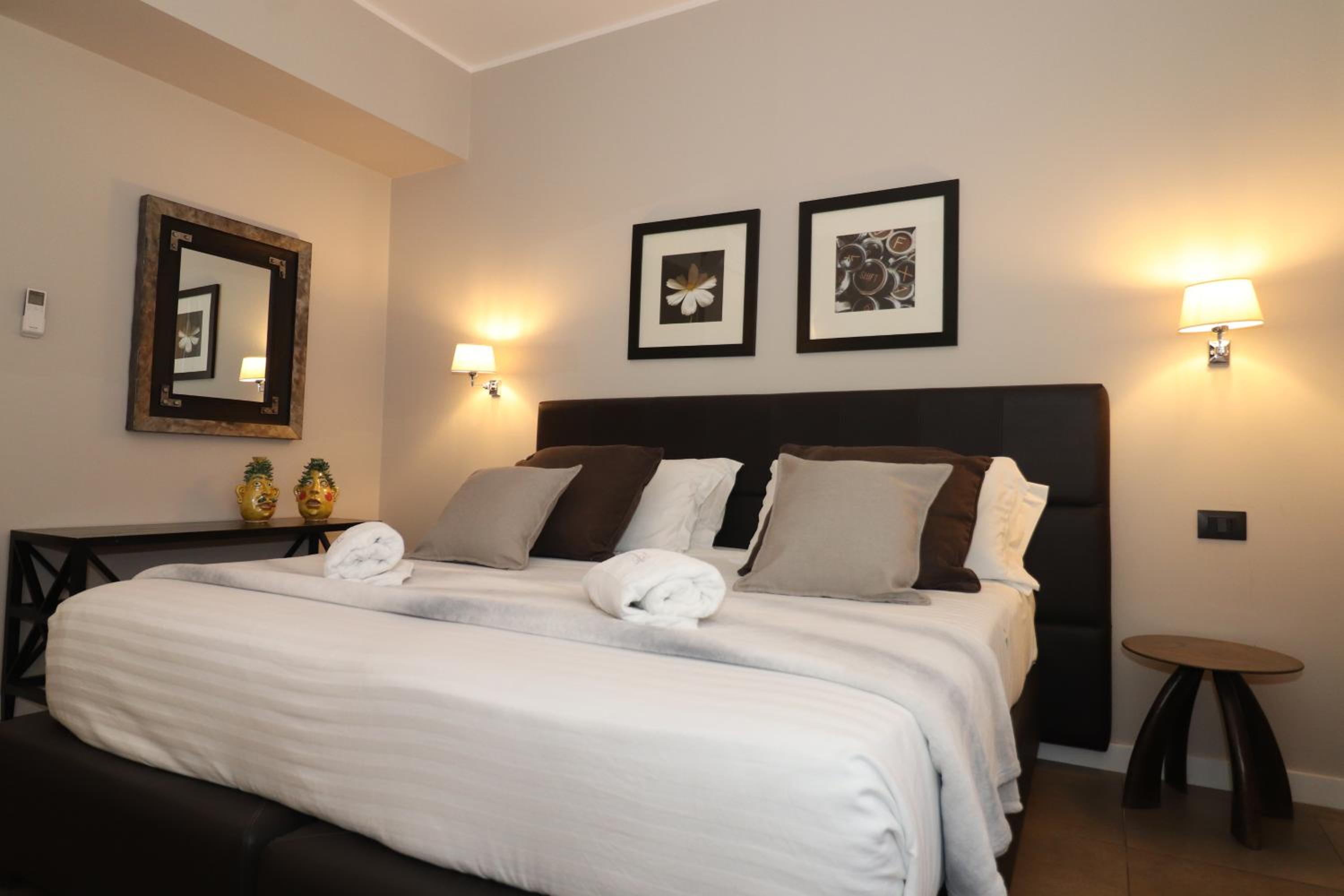 Standard Double Room photo 1