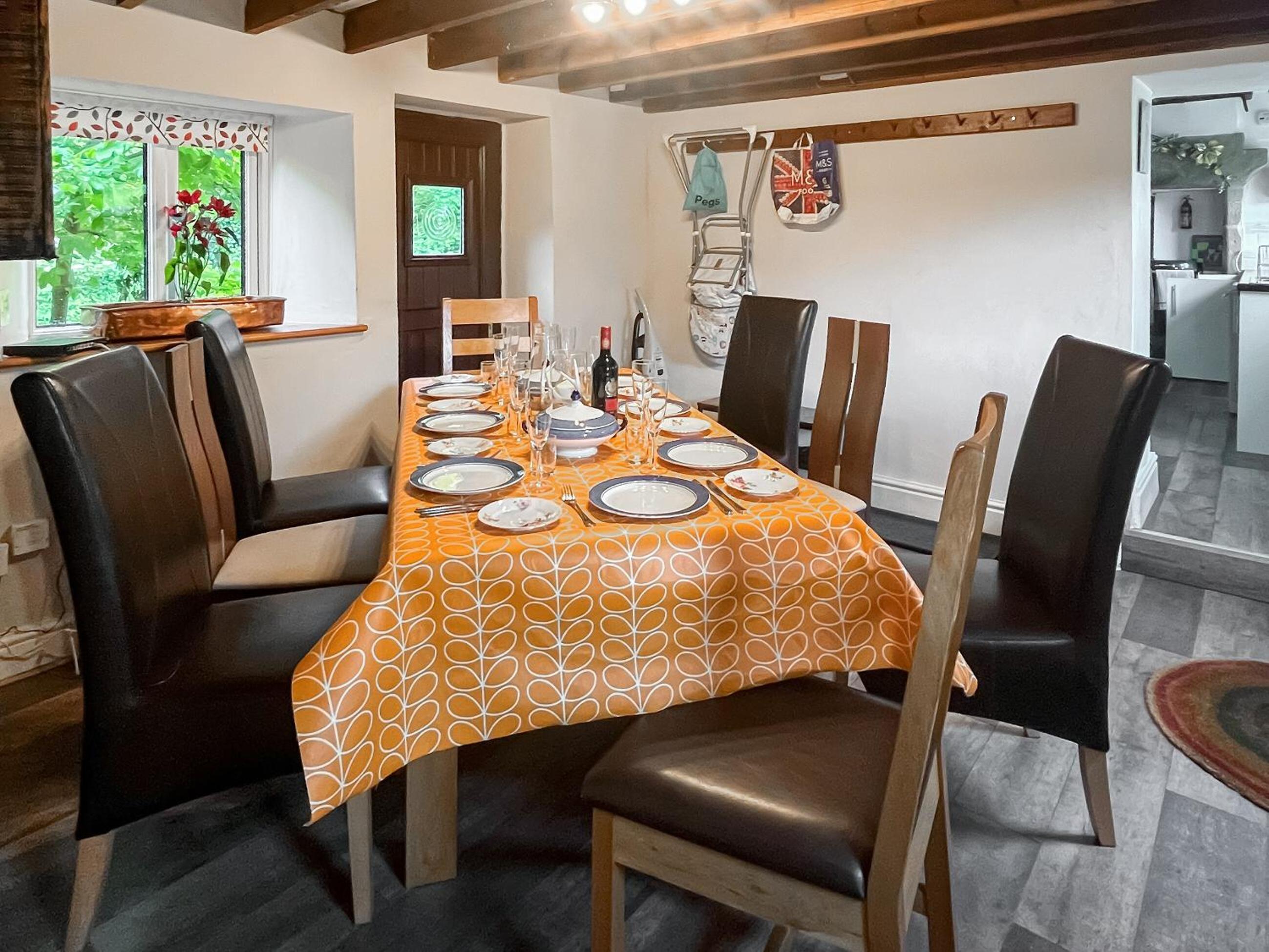 Three-Bedroom Holiday Home  photo 2