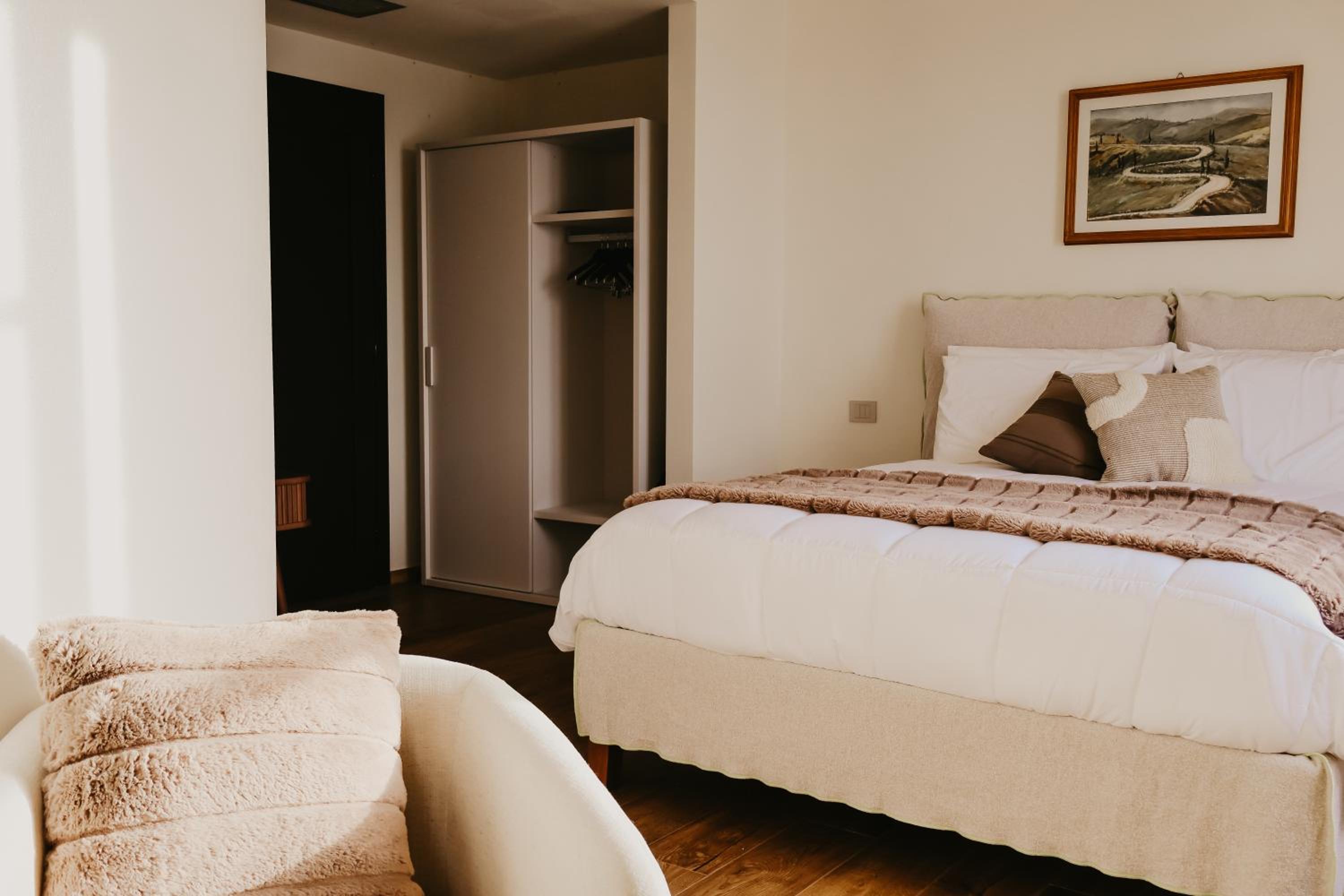 Standard Suite photo 2
