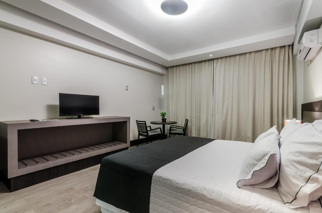Deluxe Double or Twin Room with View - Photo 5