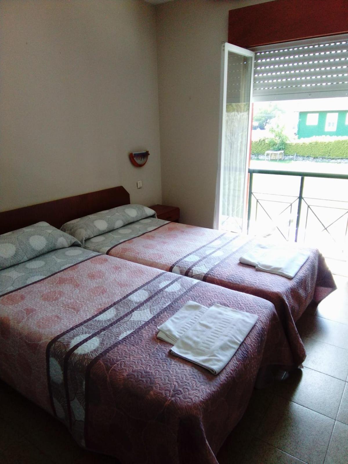 Double or Twin Room photo 2
