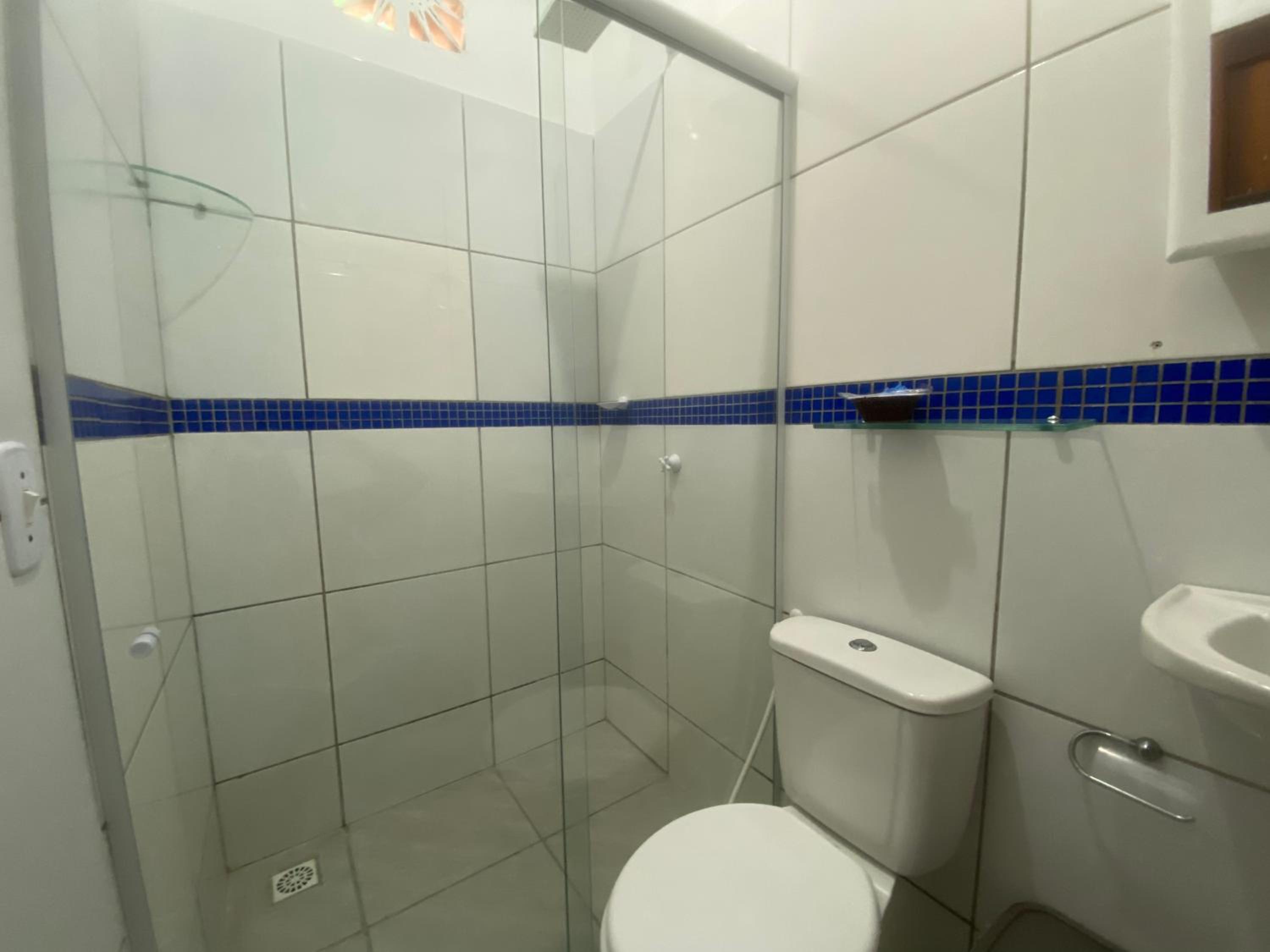 Triple Room with Lake View - Photo 4