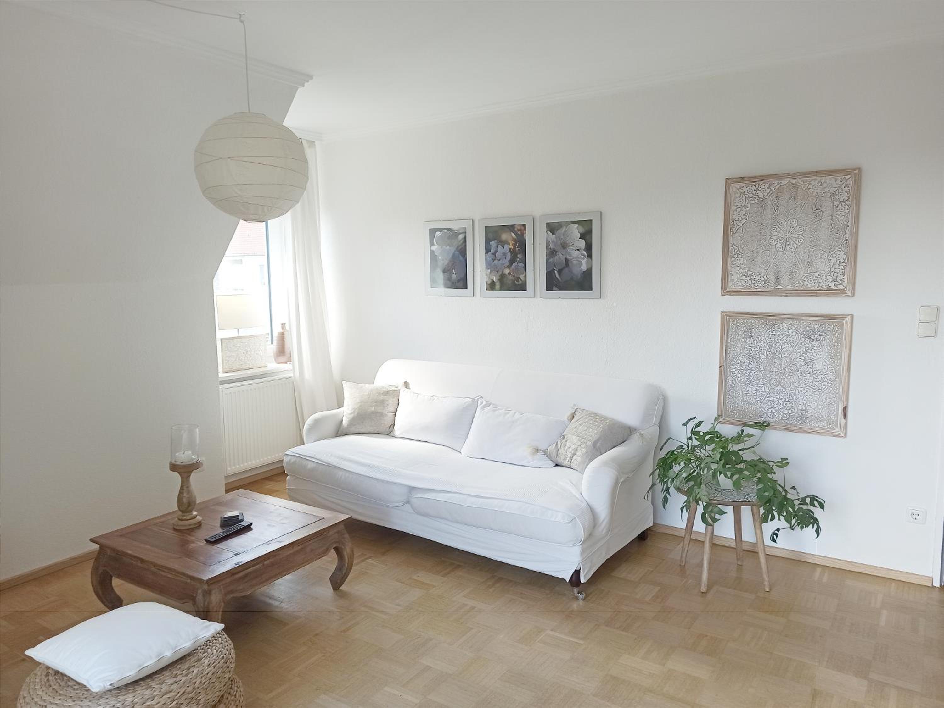 One-Bedroom Apartment photo 2