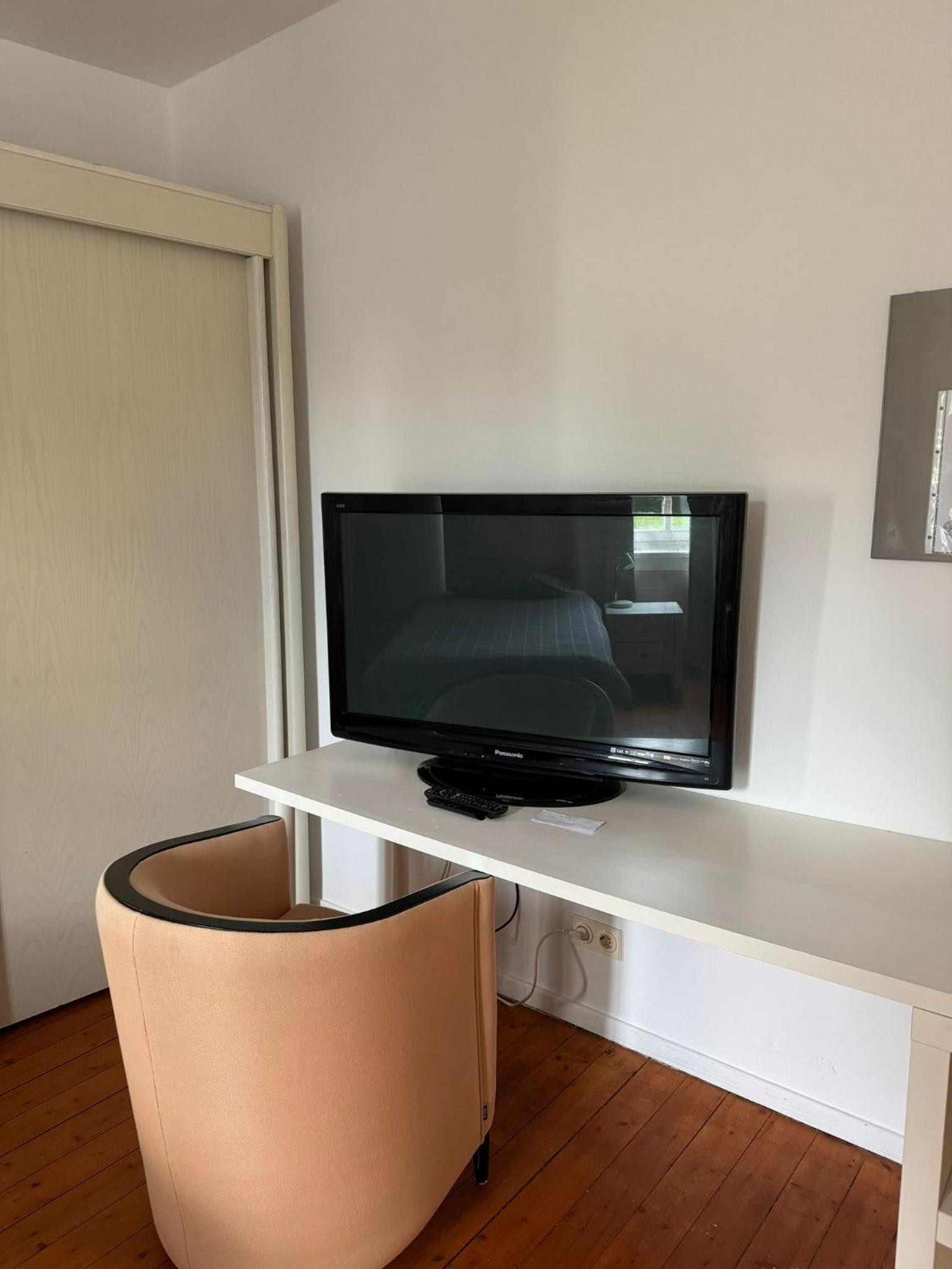 Budget Double Room photo 2