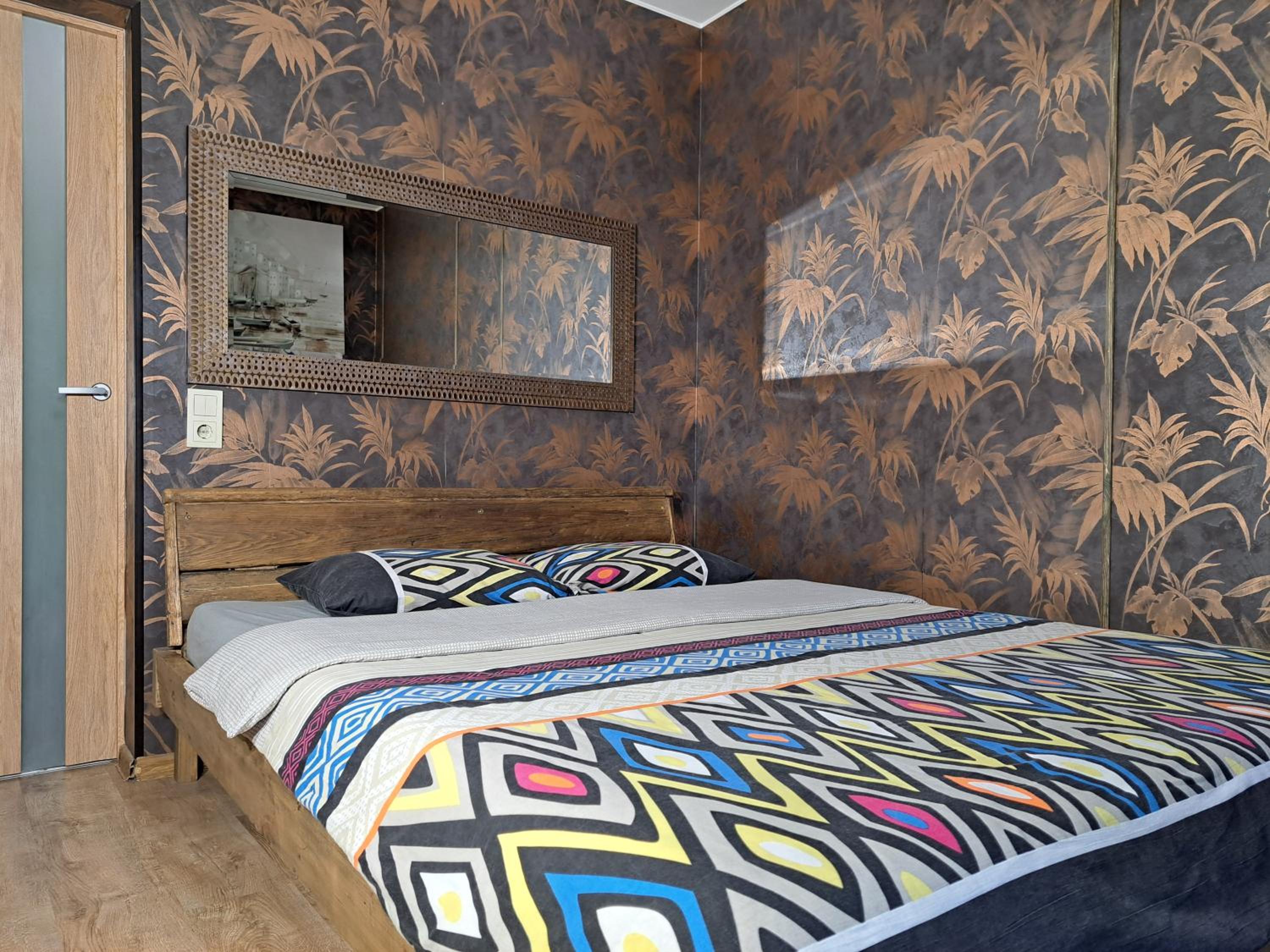 Two-Bedroom Apartment - Photo 9