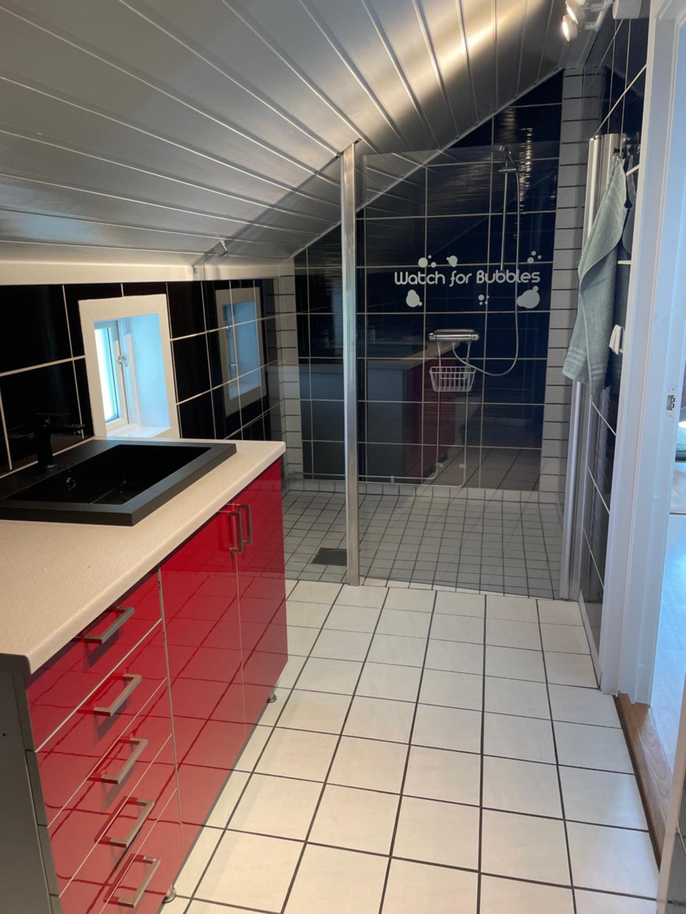 Two-Bedroom House photo 2
