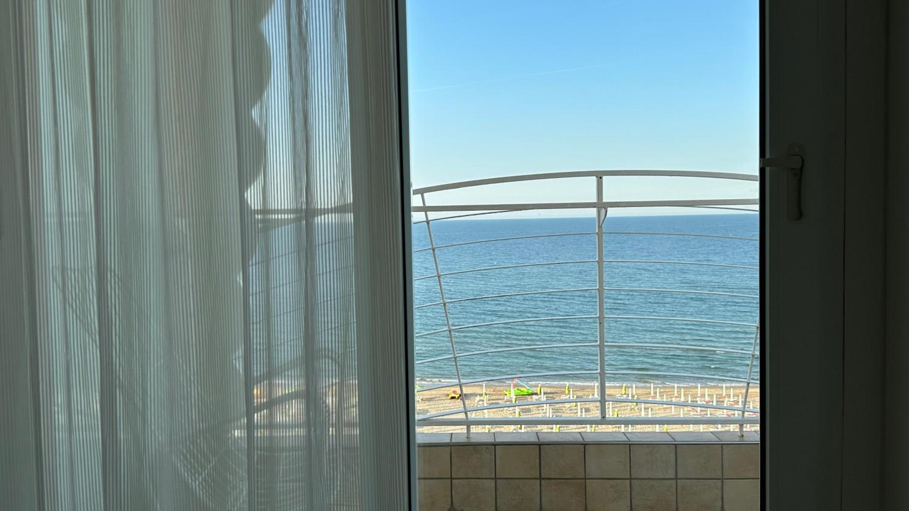 Marittimo Room with Front Sea View photo 3