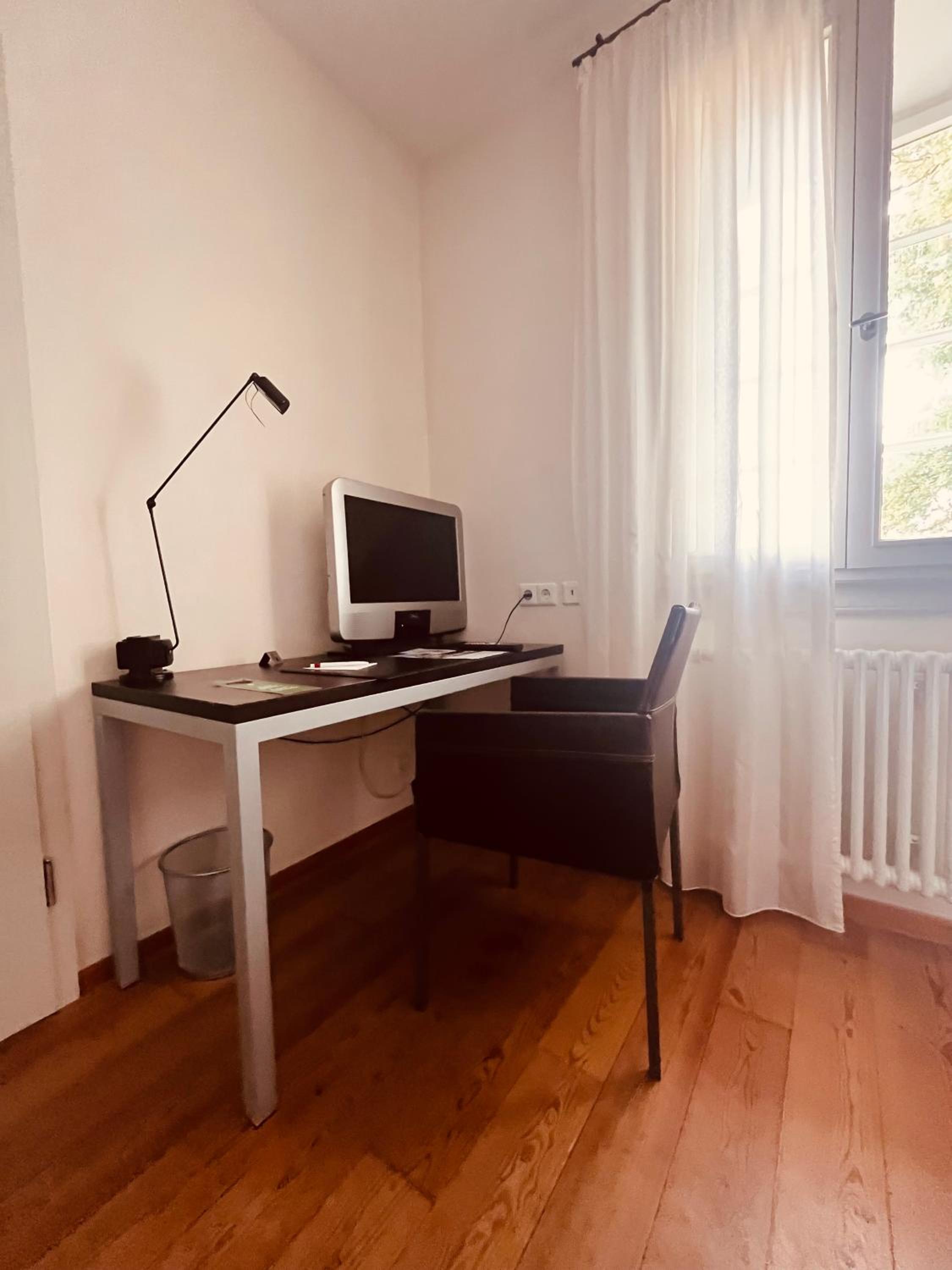 Standard Single Room photo 2