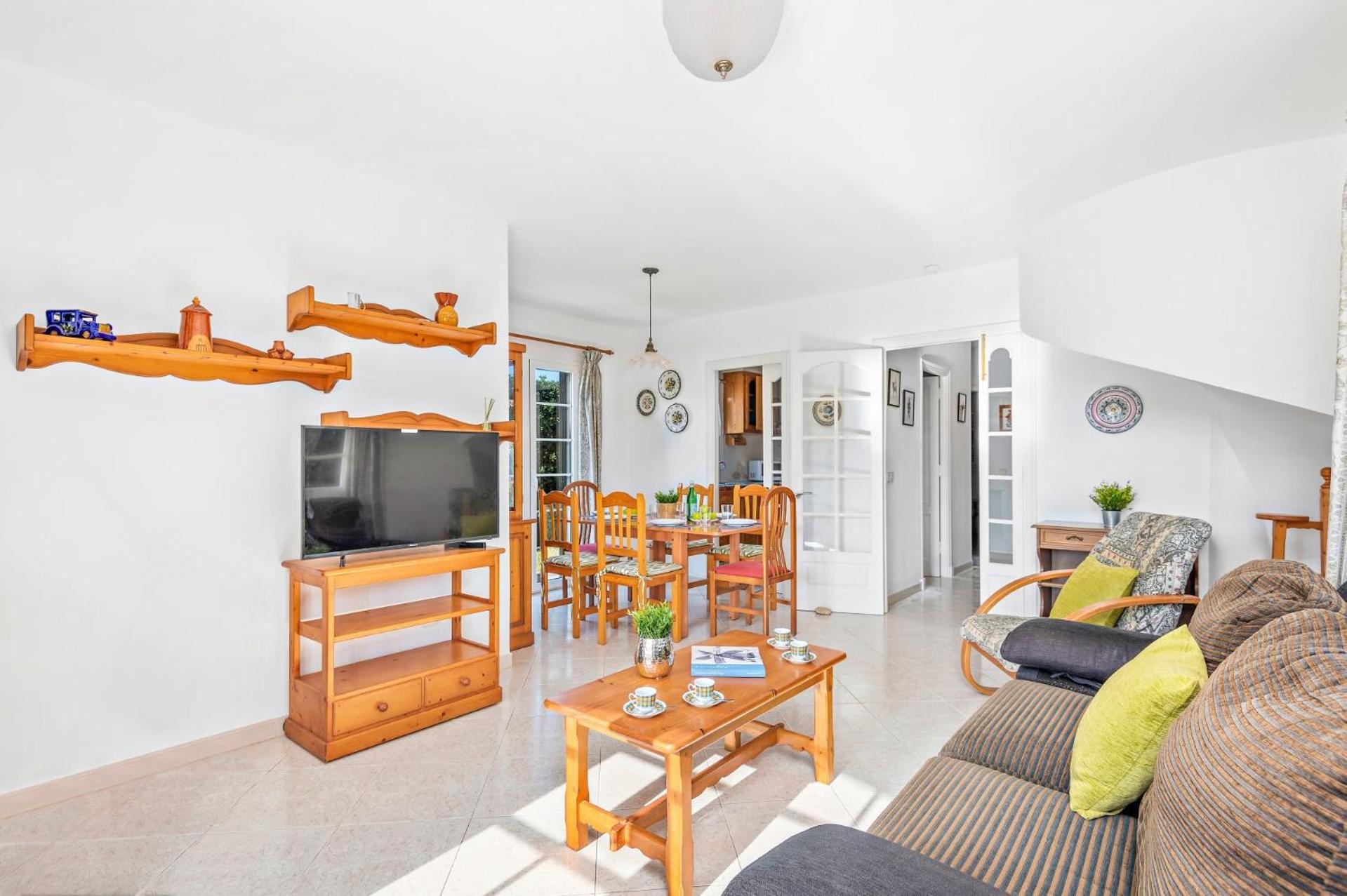 Villa de Tres Habitaciones