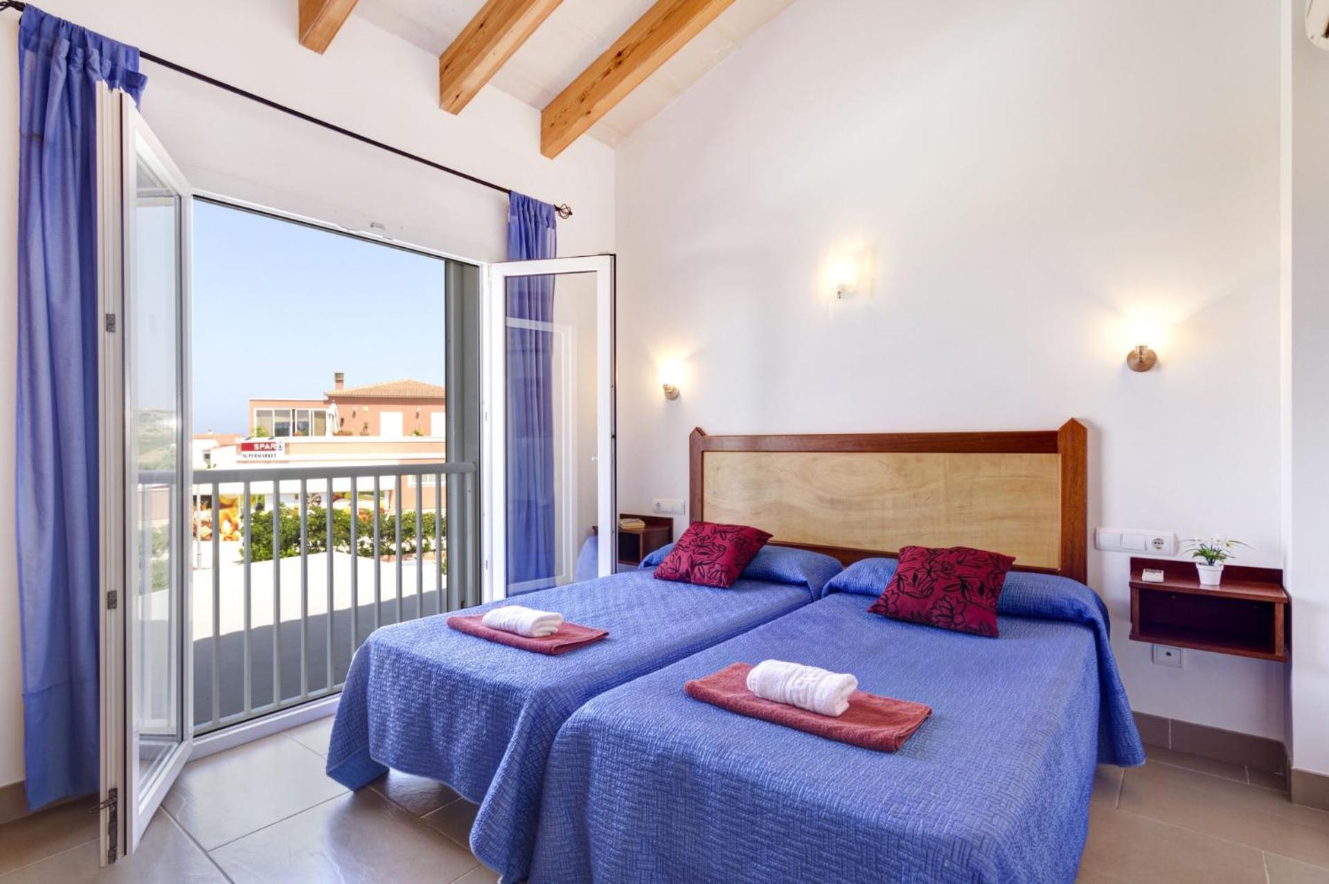 Villa de Cuatro Habitaciones