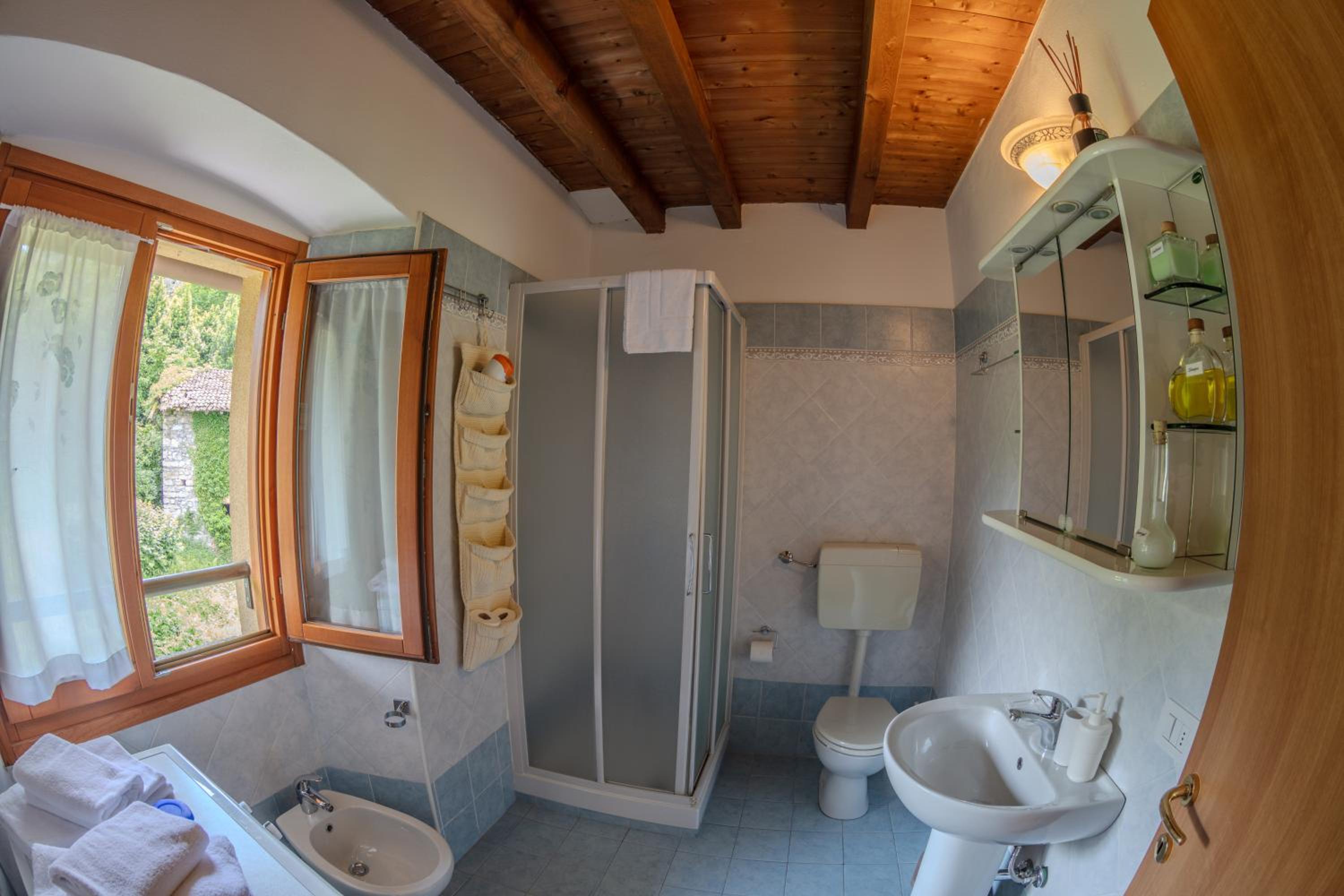 Apartment - Photo 8