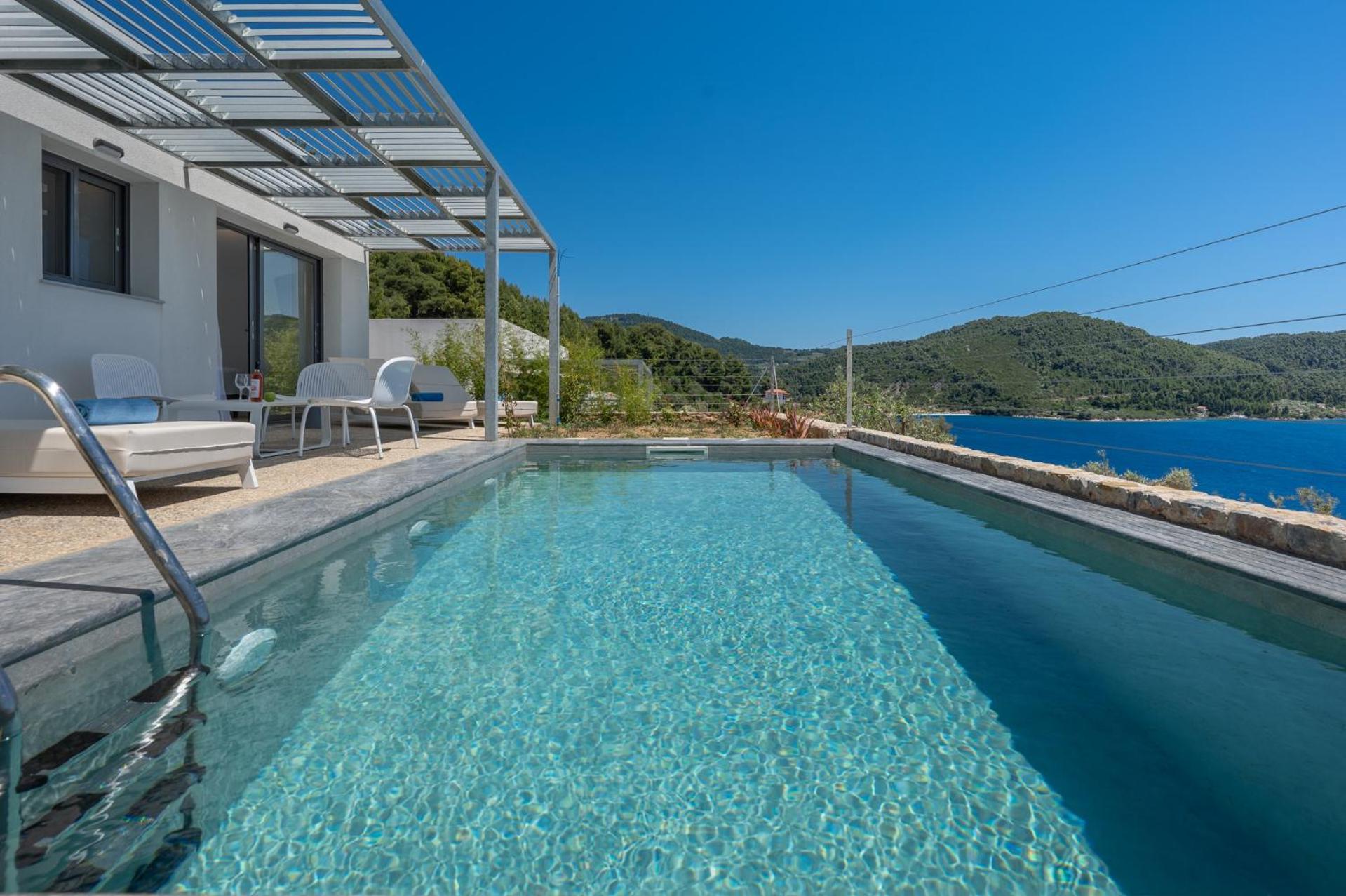 1 Bedroom 1 Level Panoramic Sea View Pool Villa photo 3