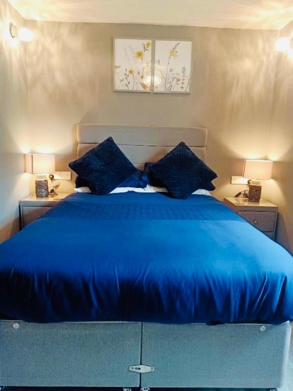 Double Room with Private Bathroom - Photo 12