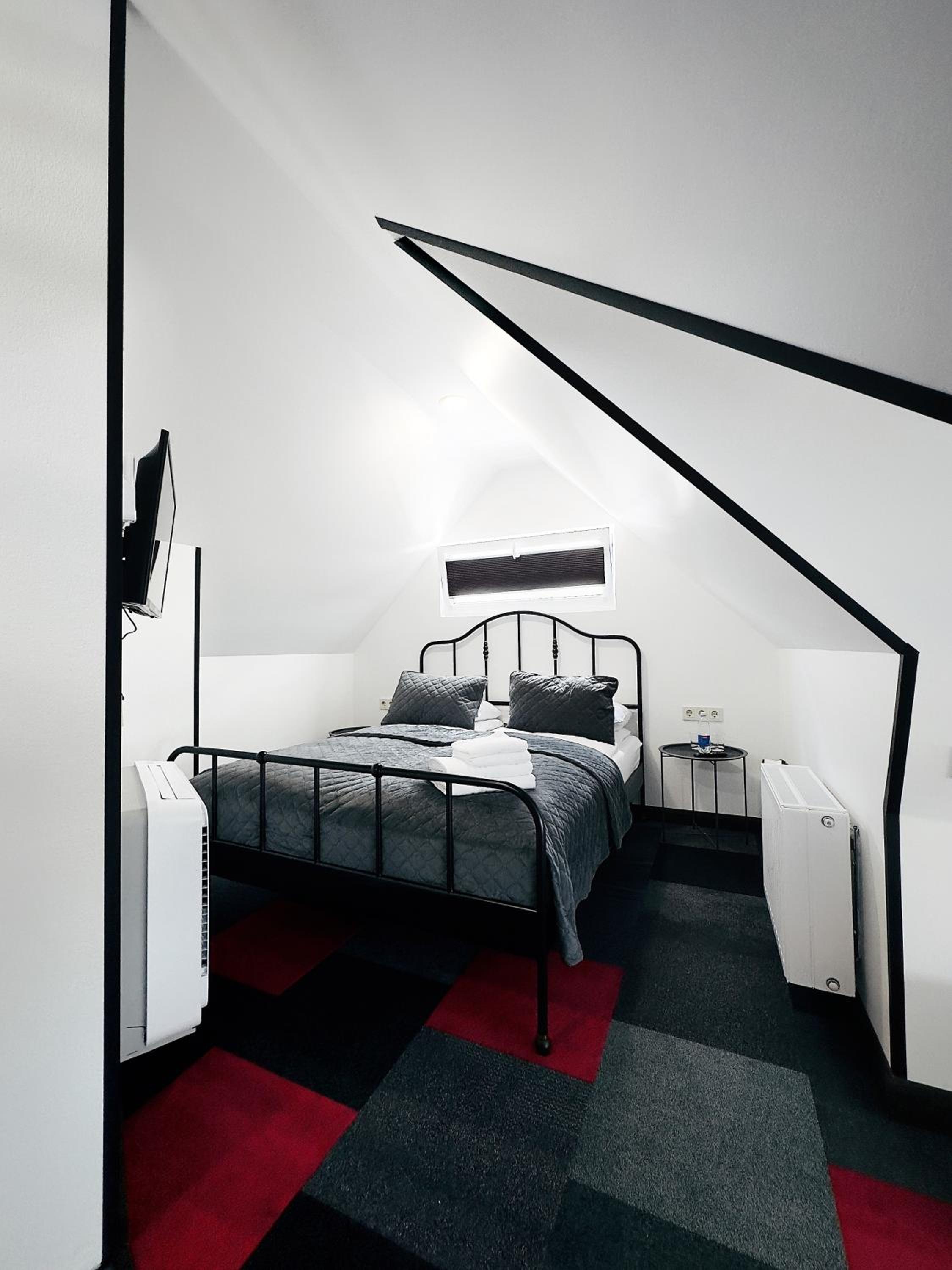 Double Room with Private Bathroom - Ostap Bender photo 2