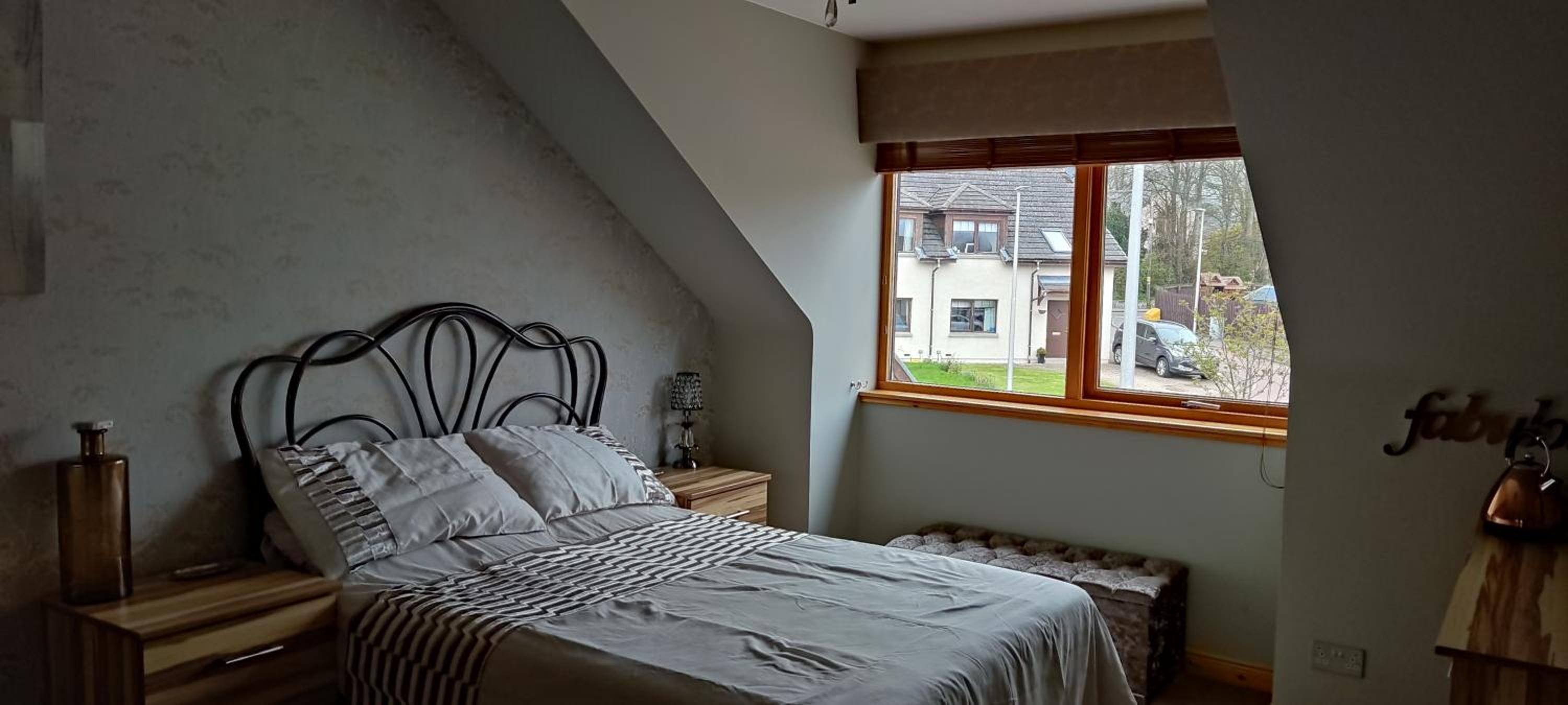 Large Double Room - Photo 2