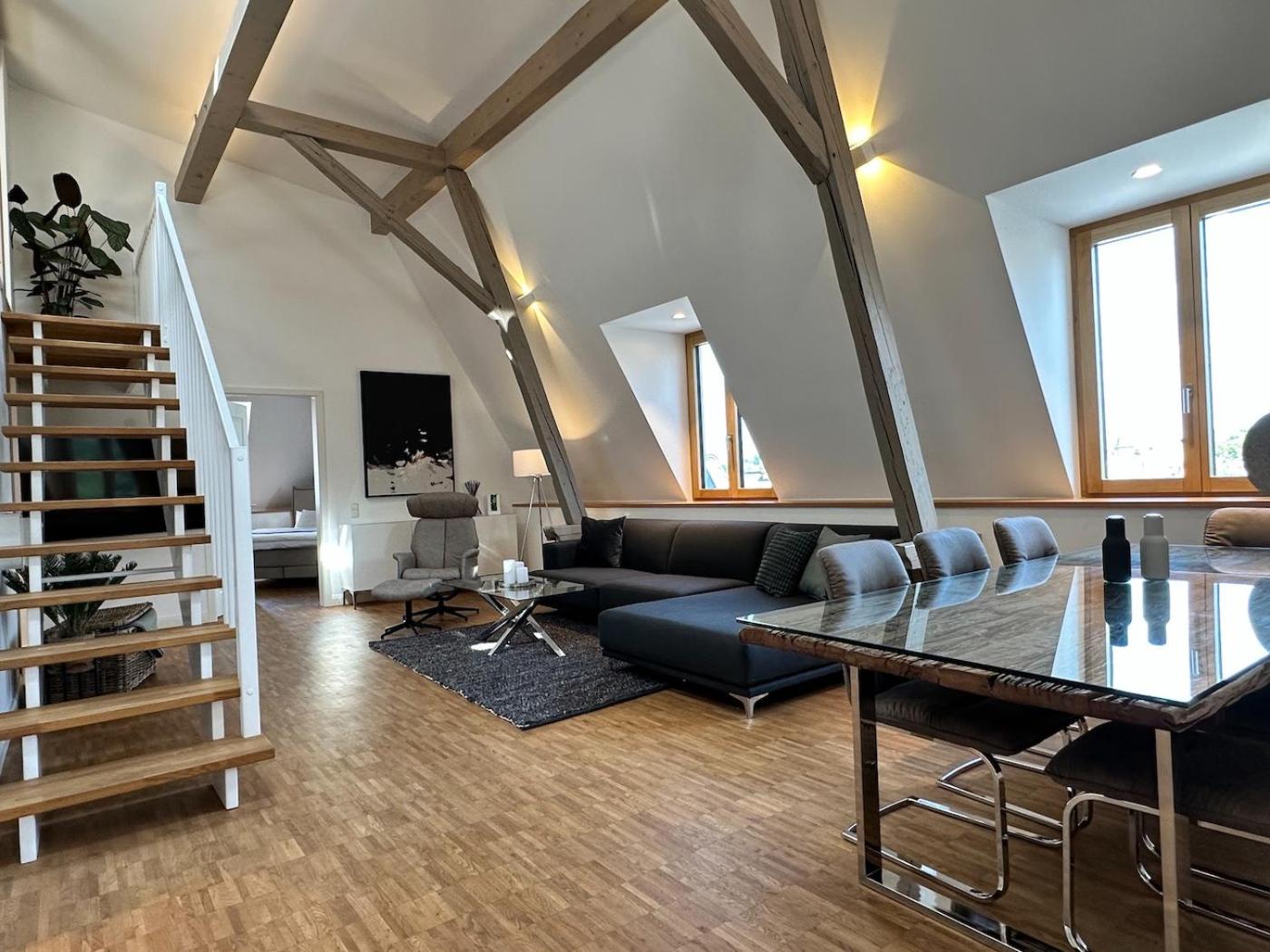 Three-Bedroom Apartment photo 1