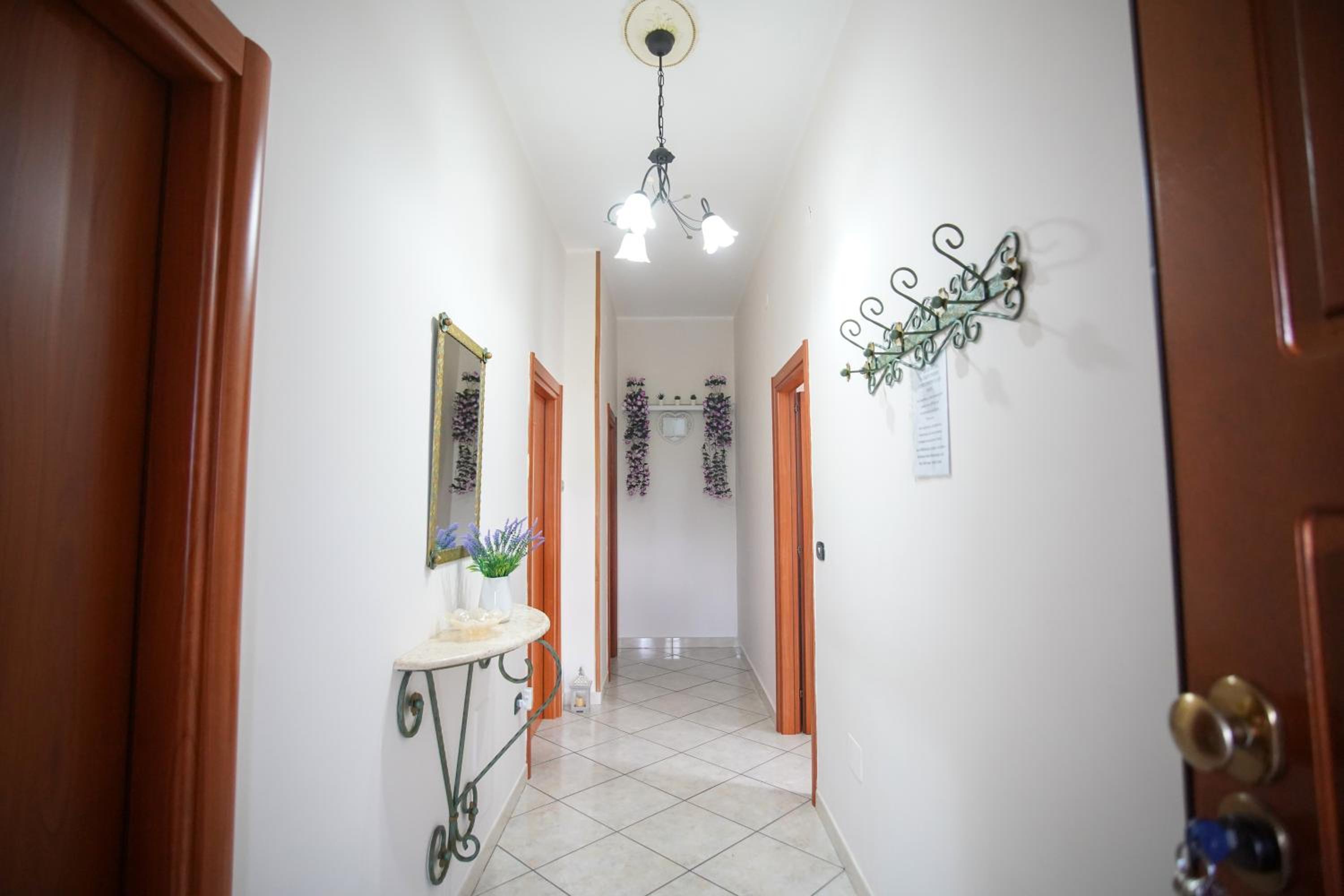 Two-Bedroom House photo 3