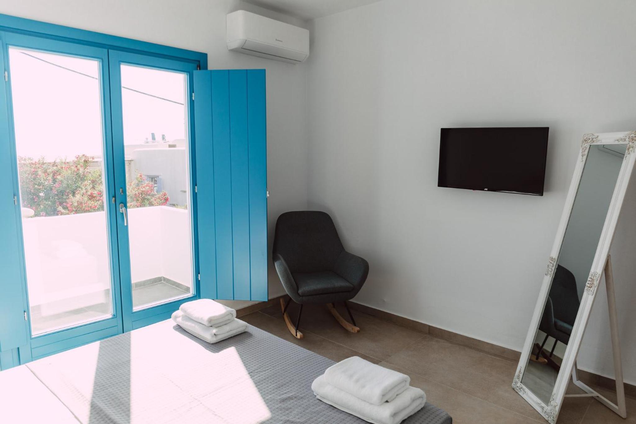 One-Bedroom Apartment photo 3