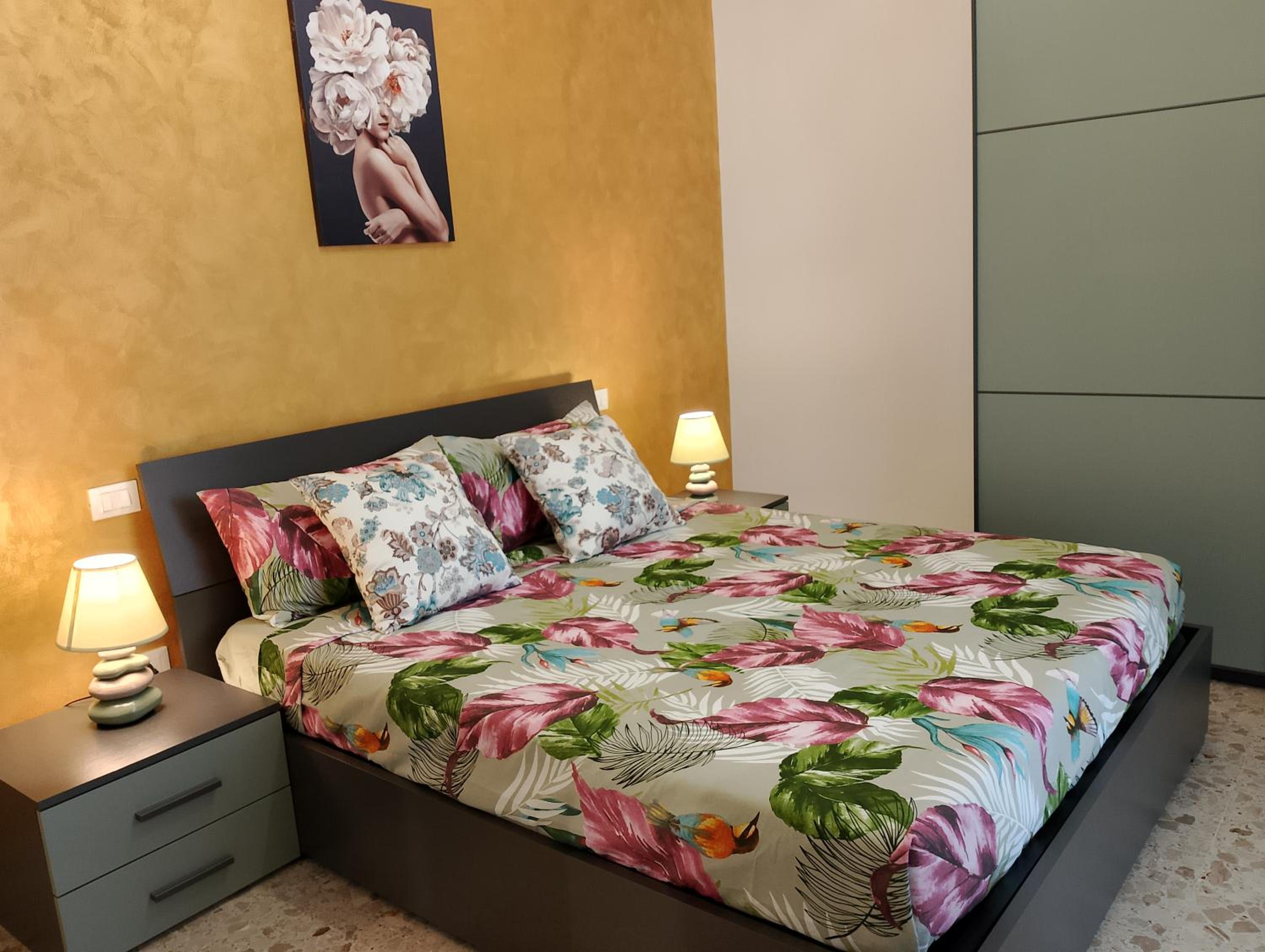 One-Bedroom House photo 1
