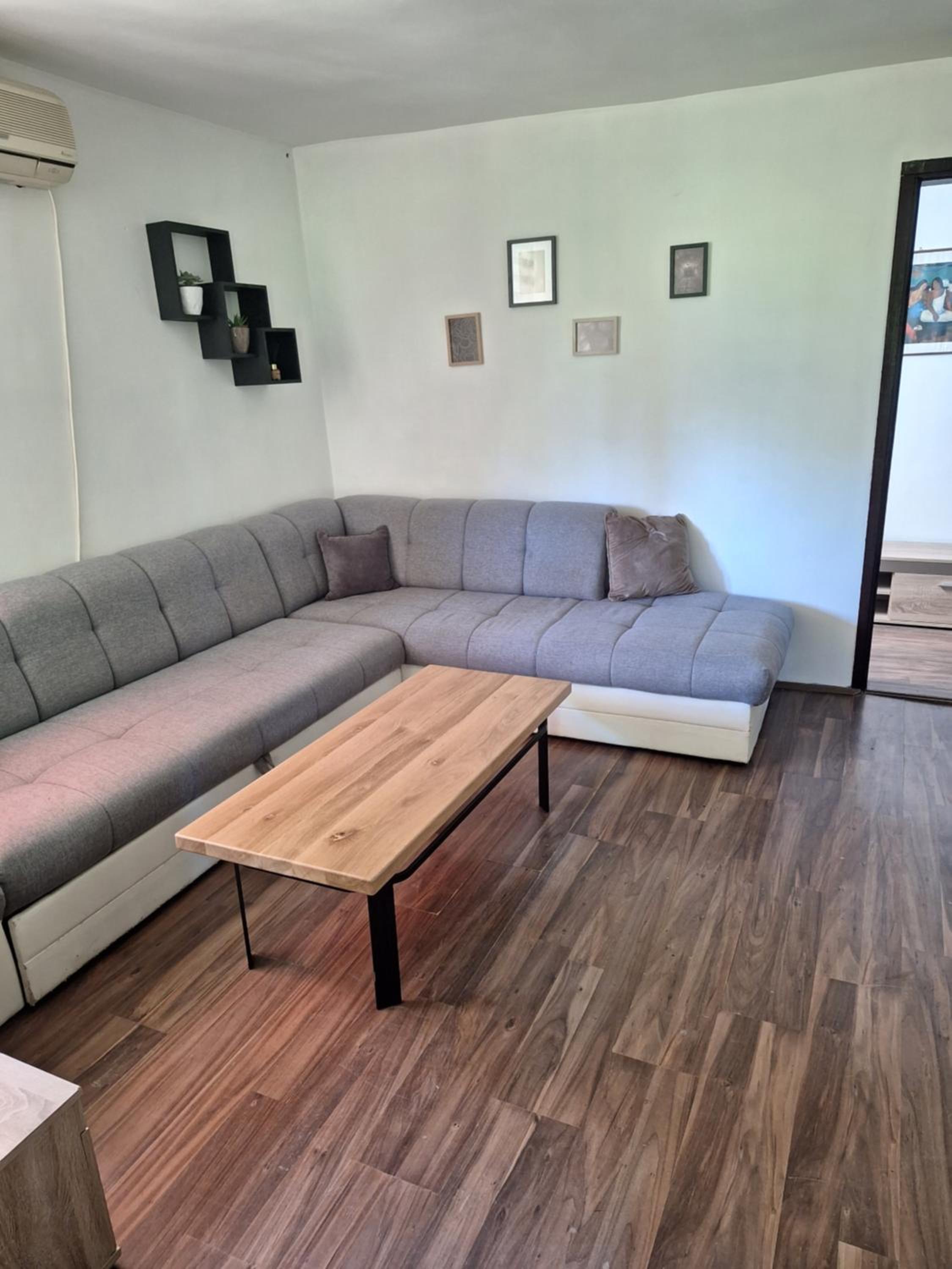 Two-Bedroom House photo 3