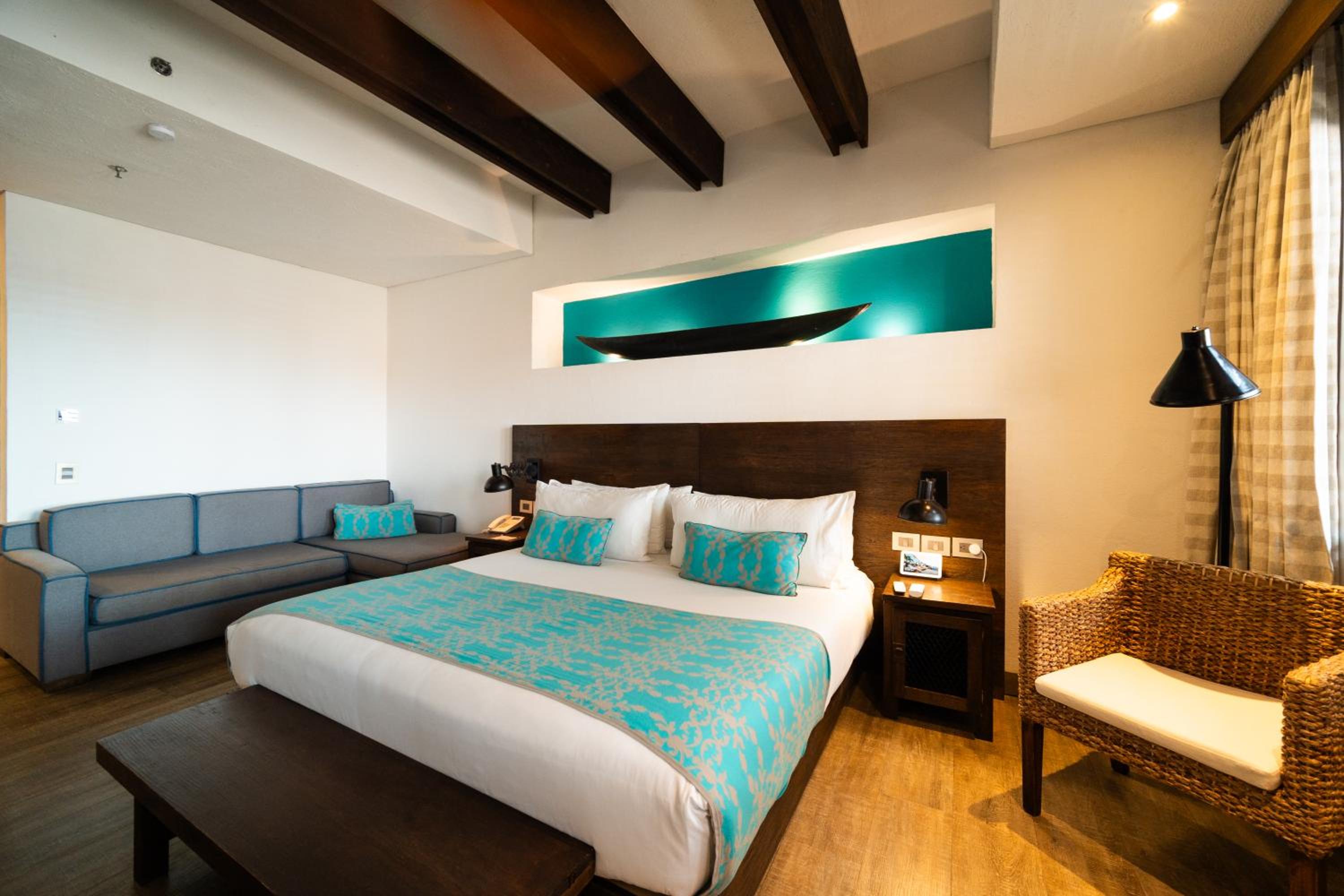 Superior Deluxe Double Room  photo 1