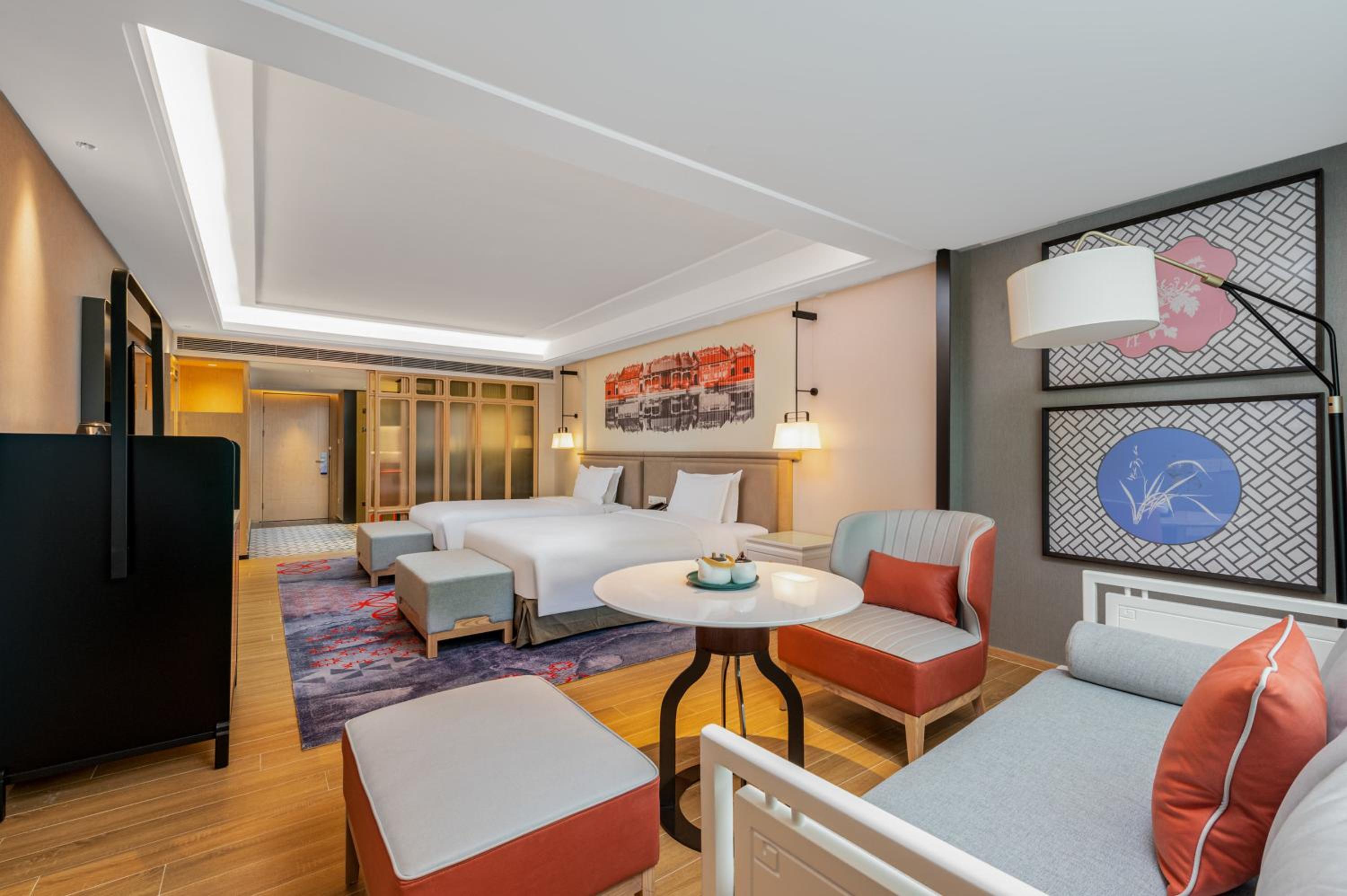 Grand Lingnan Theme Room with Two Twin Beds thumbnail 5