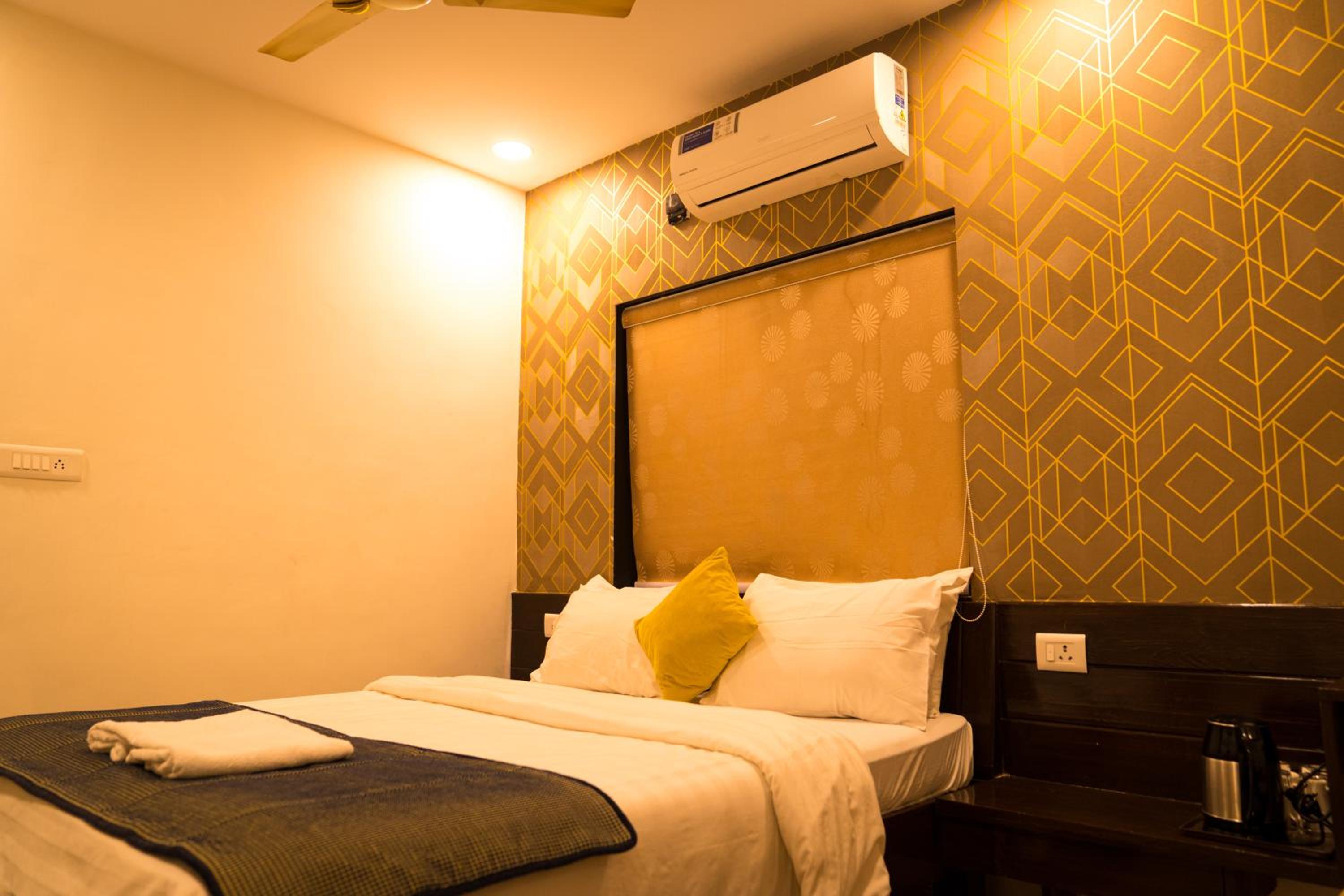 Superior Queen Room photo 1