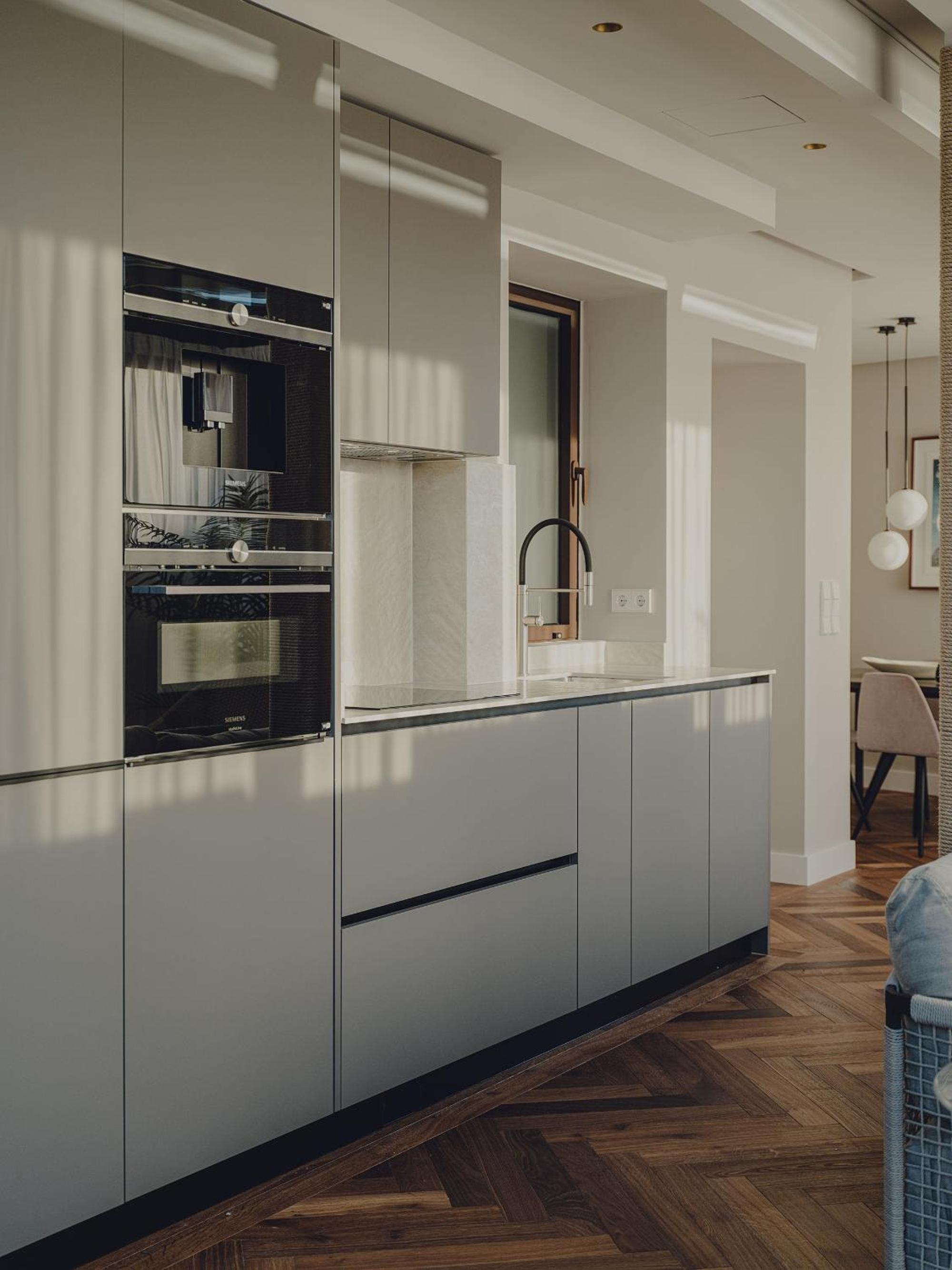 Penthouse Apartment - Photo 6